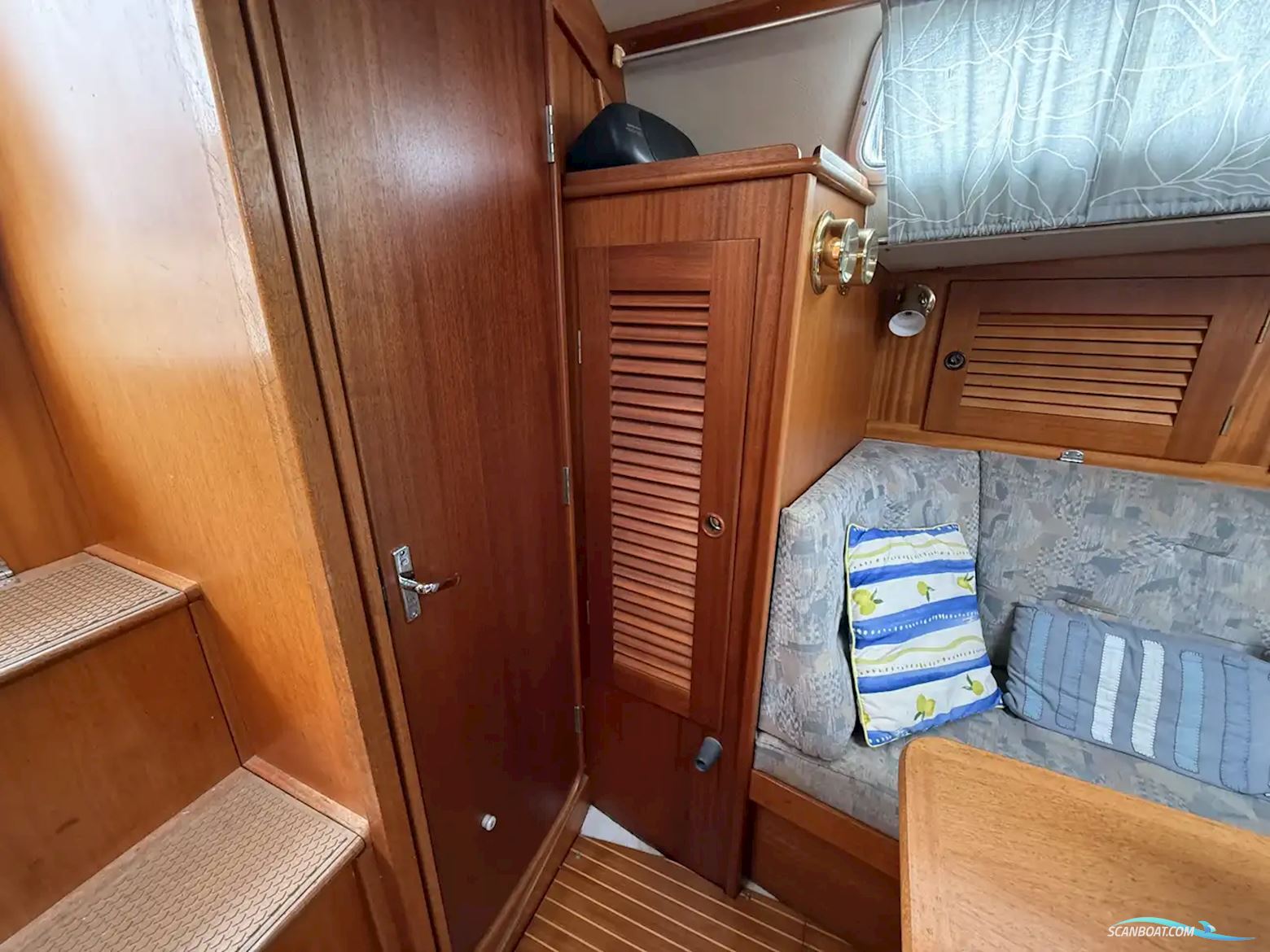 Hallberg-Rassy 34