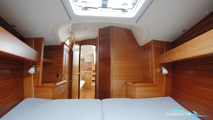 Hallberg-Rassy 340