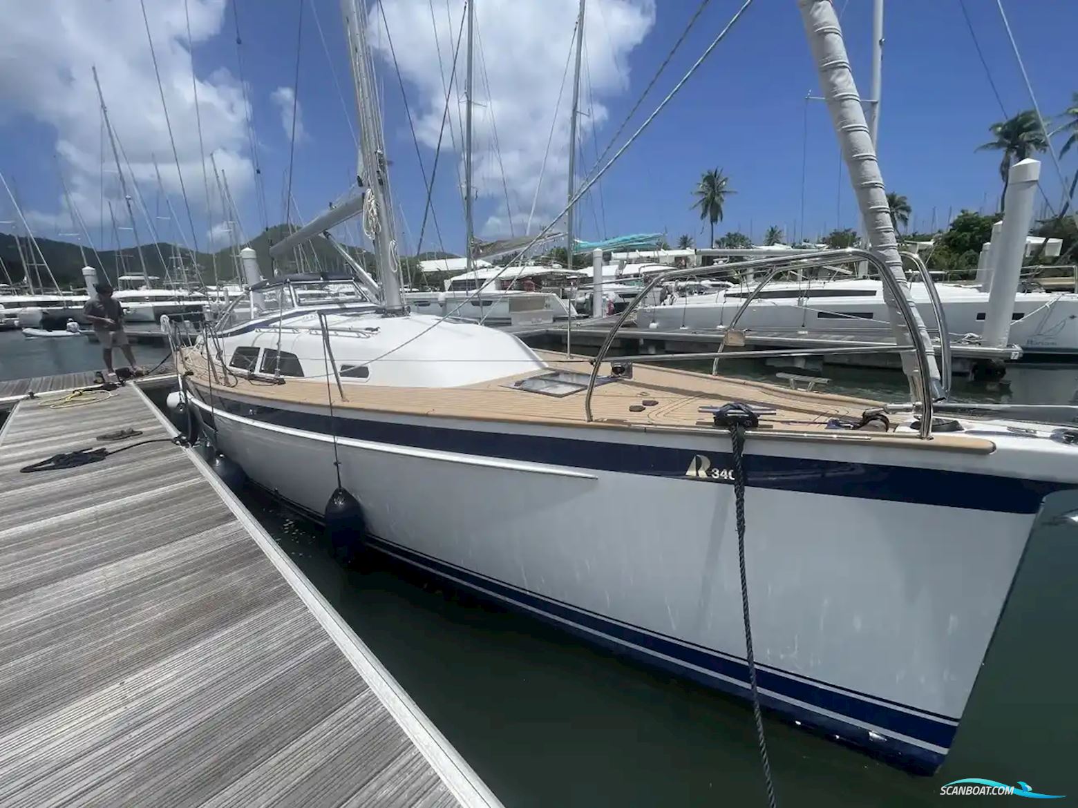 Hallberg-rassy 340