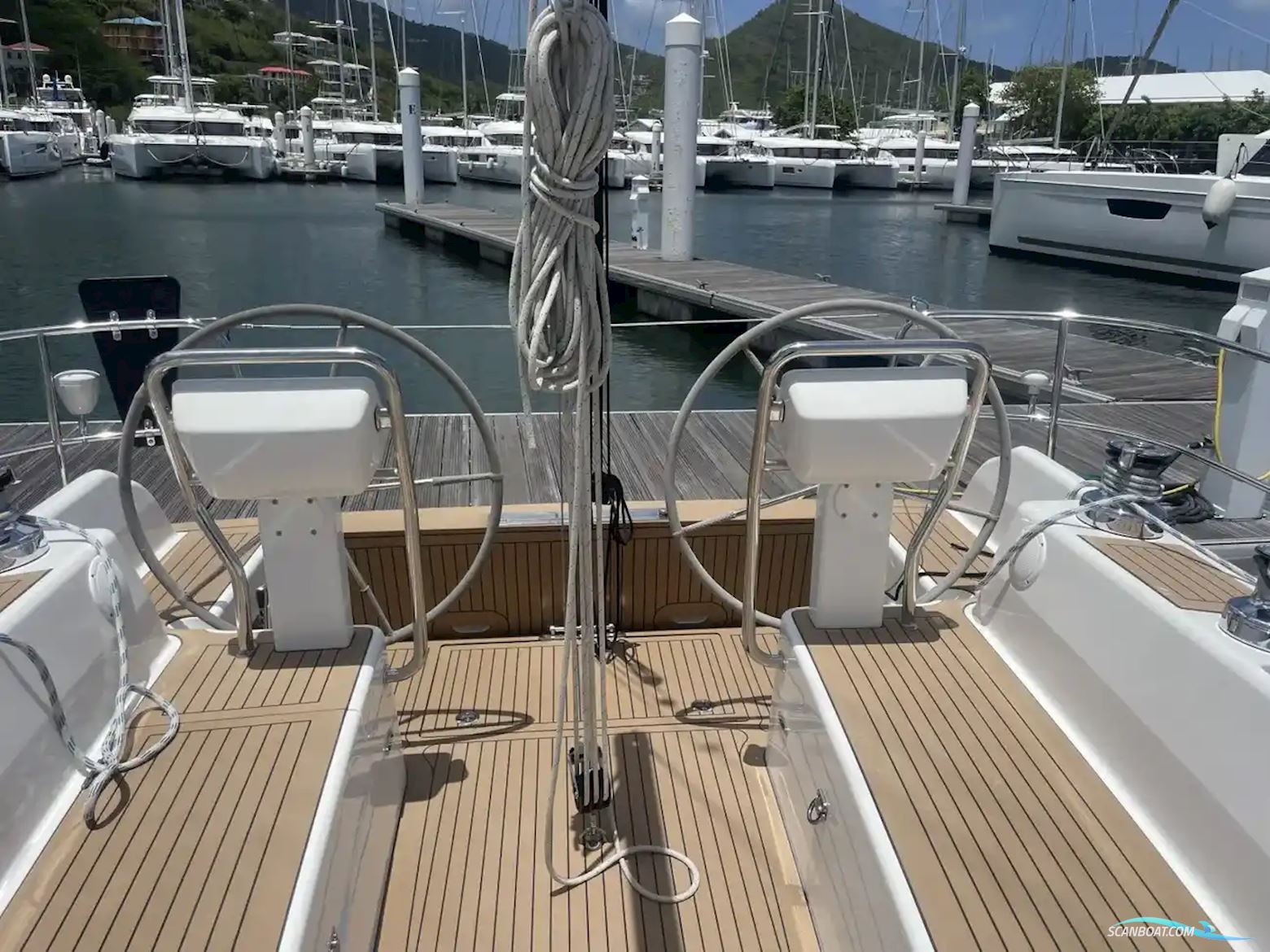 Hallberg-rassy 340