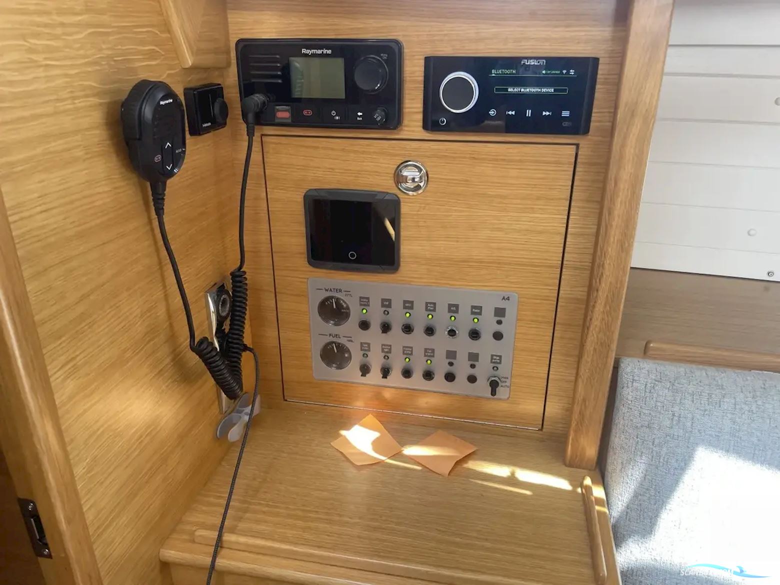 Hallberg-rassy 340