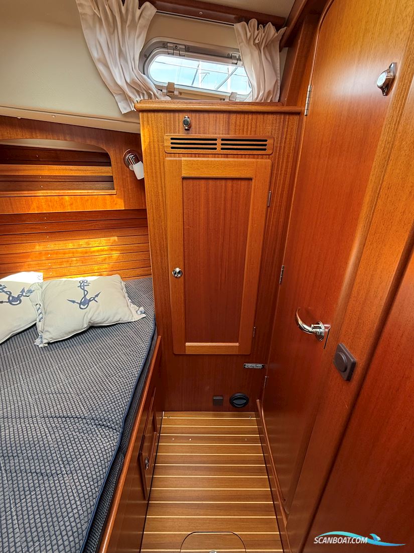 Hallberg-Rassy 342