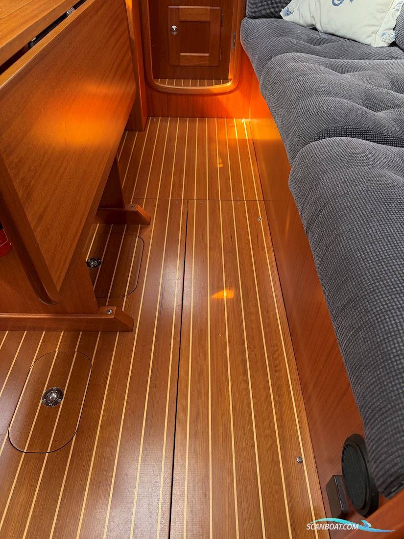 Hallberg-Rassy 342