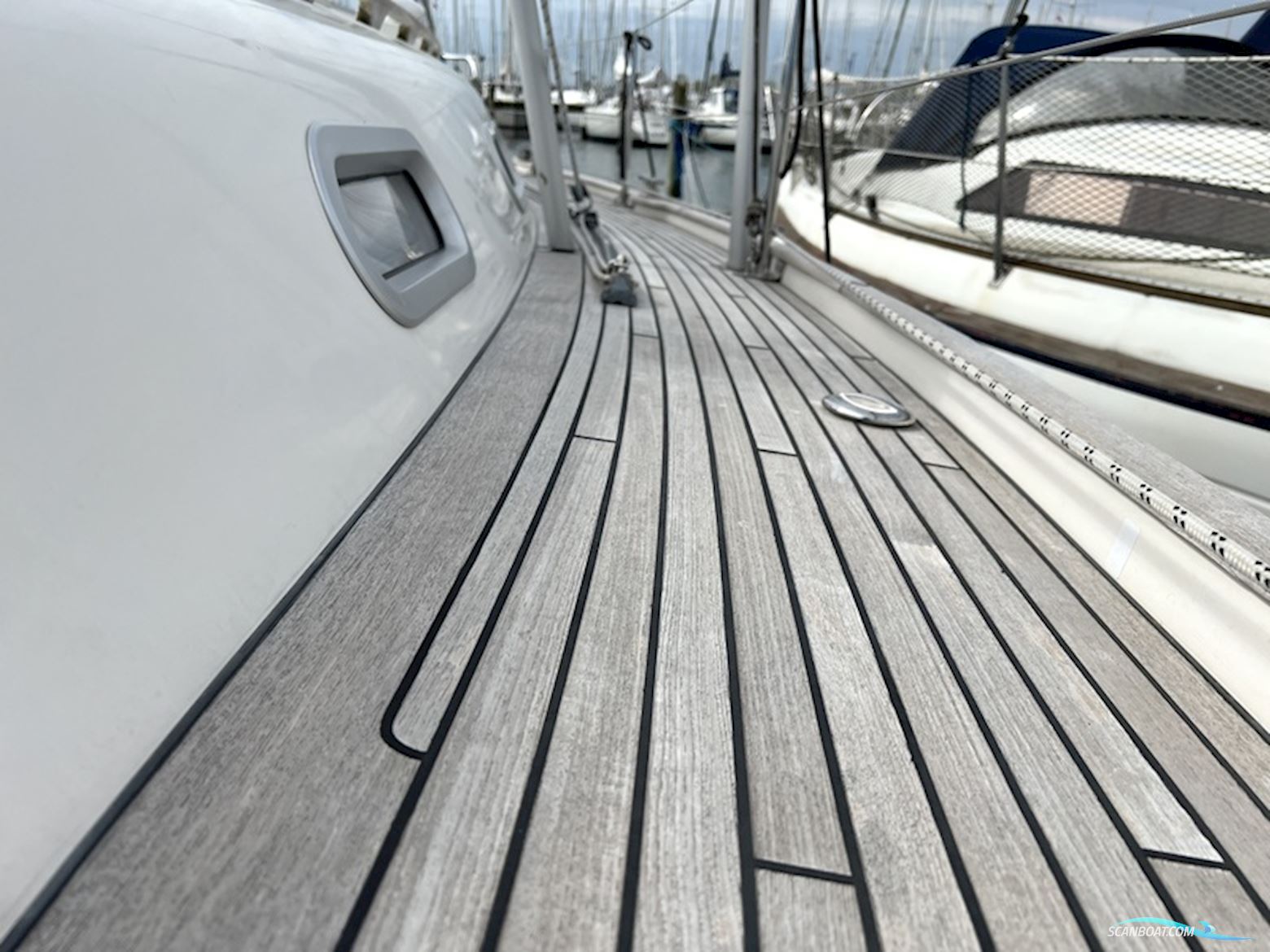 Hallberg Rassy 342
