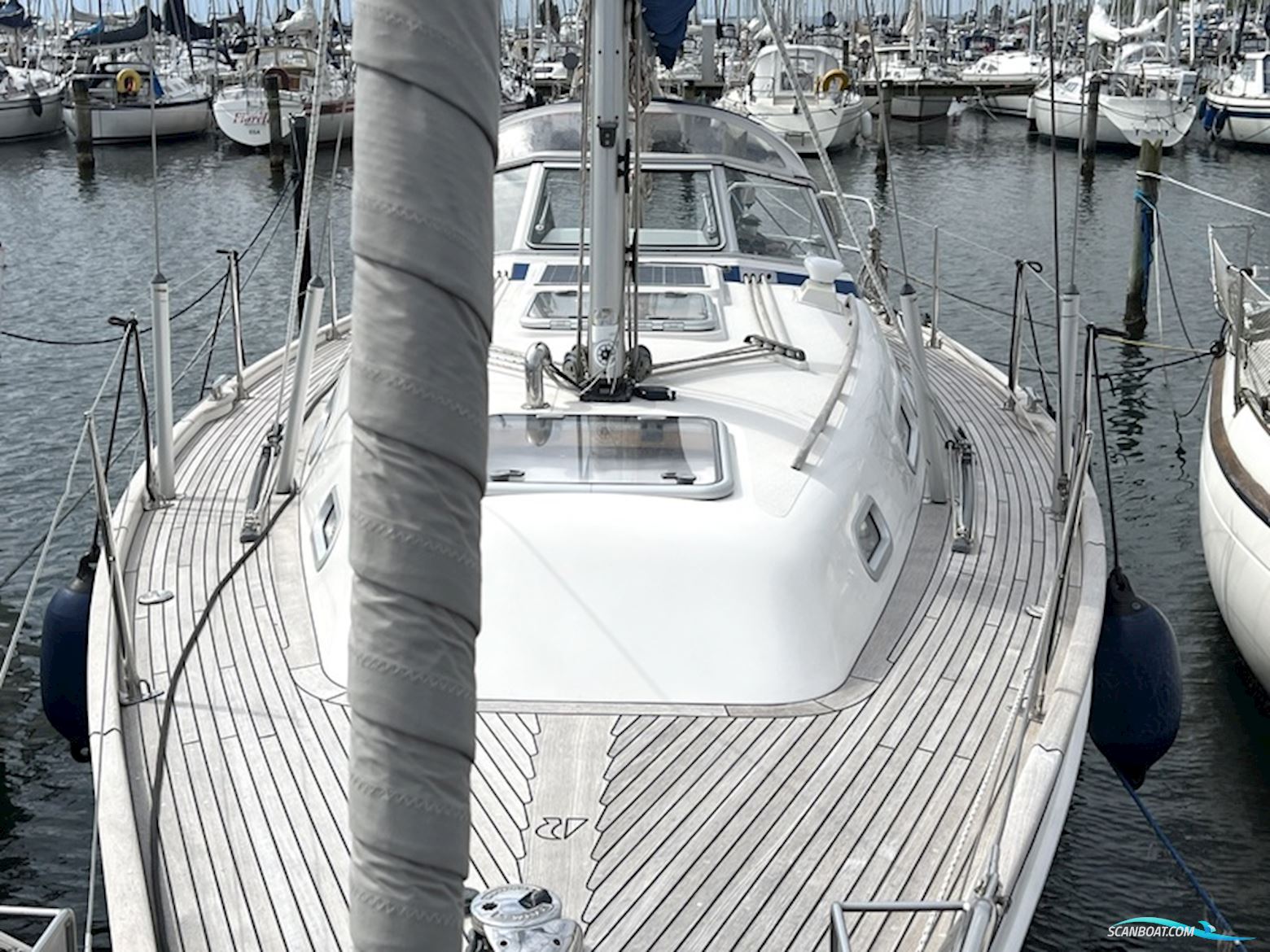 Hallberg Rassy 342