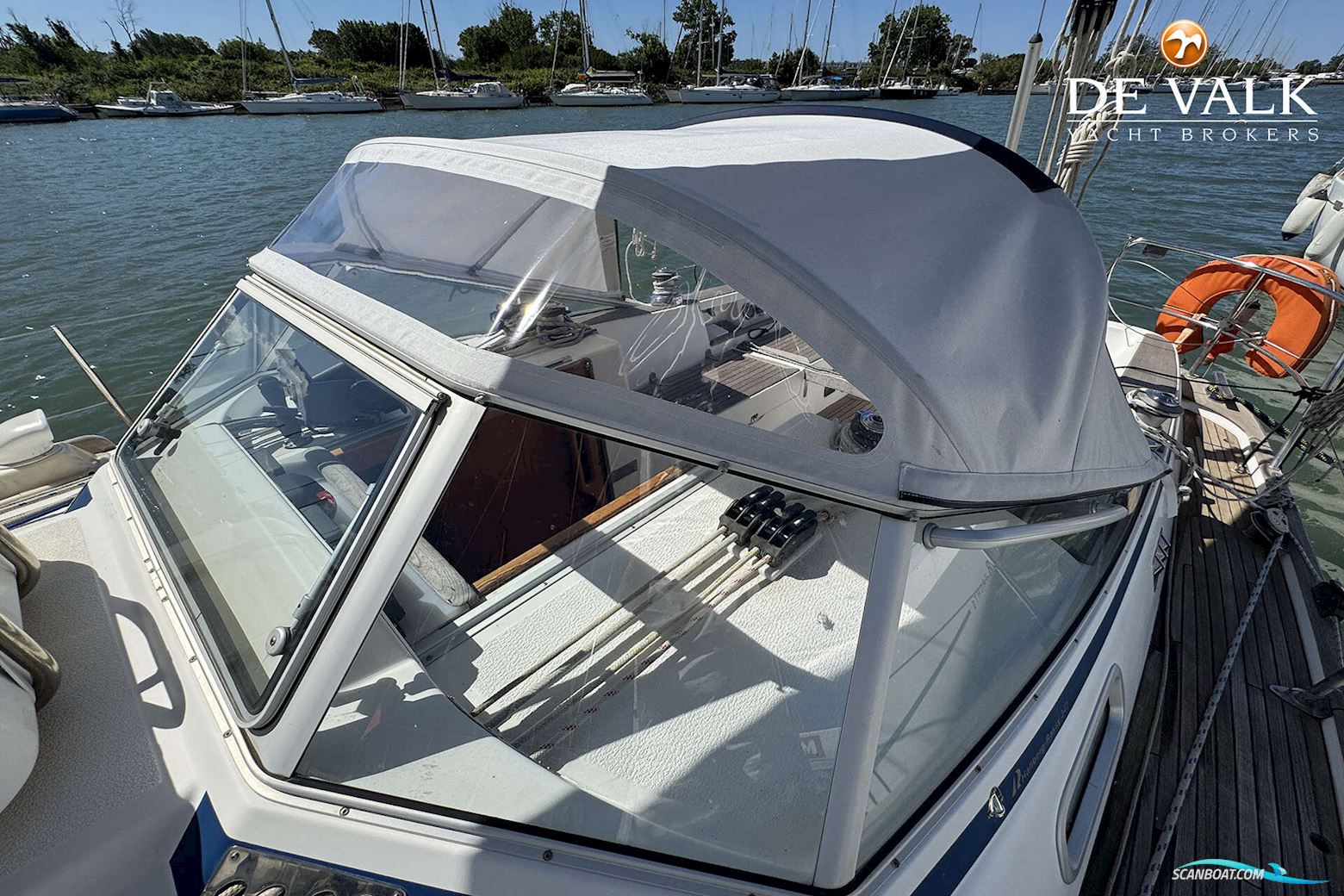 Hallberg Rassy 342
