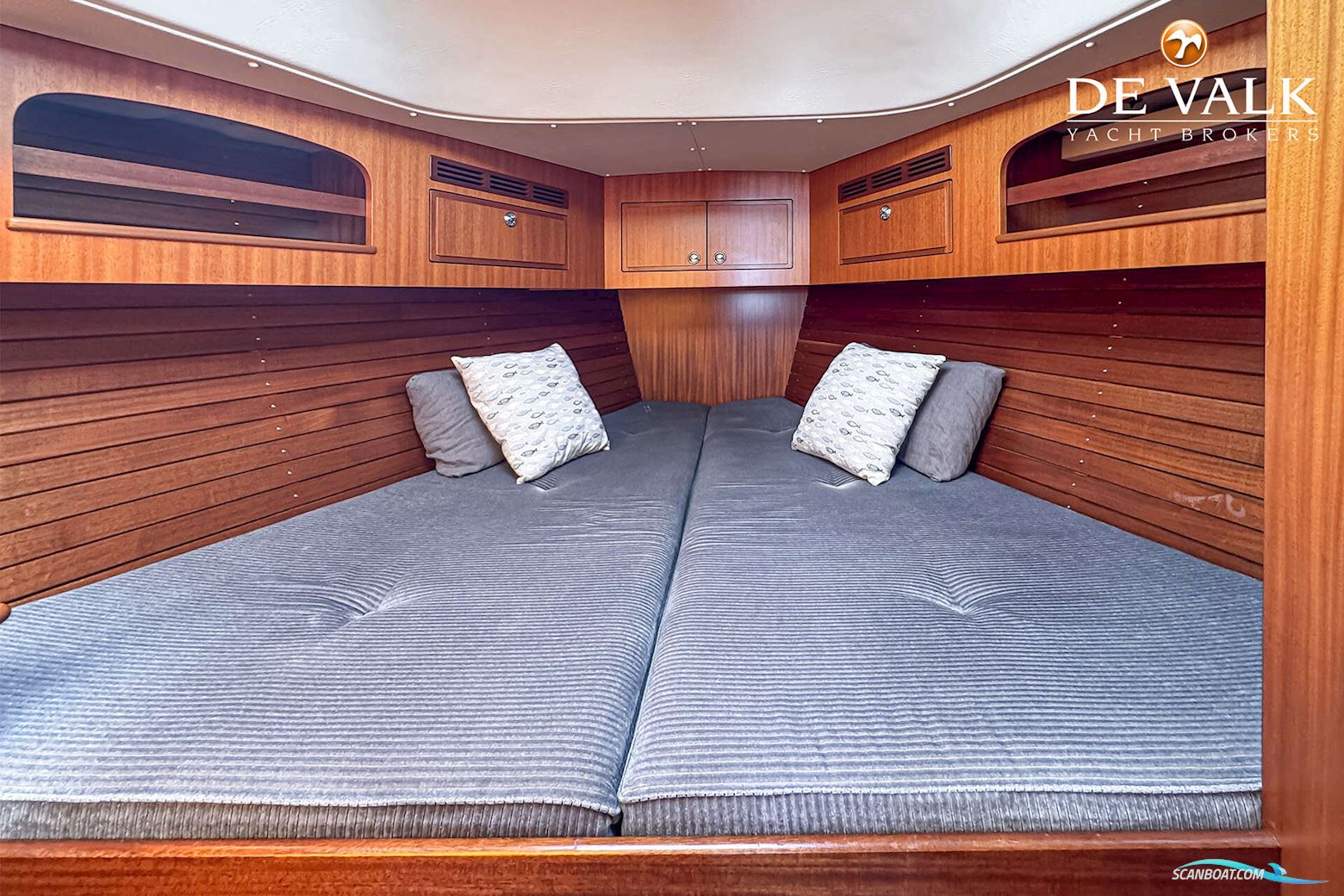 Hallberg Rassy 342