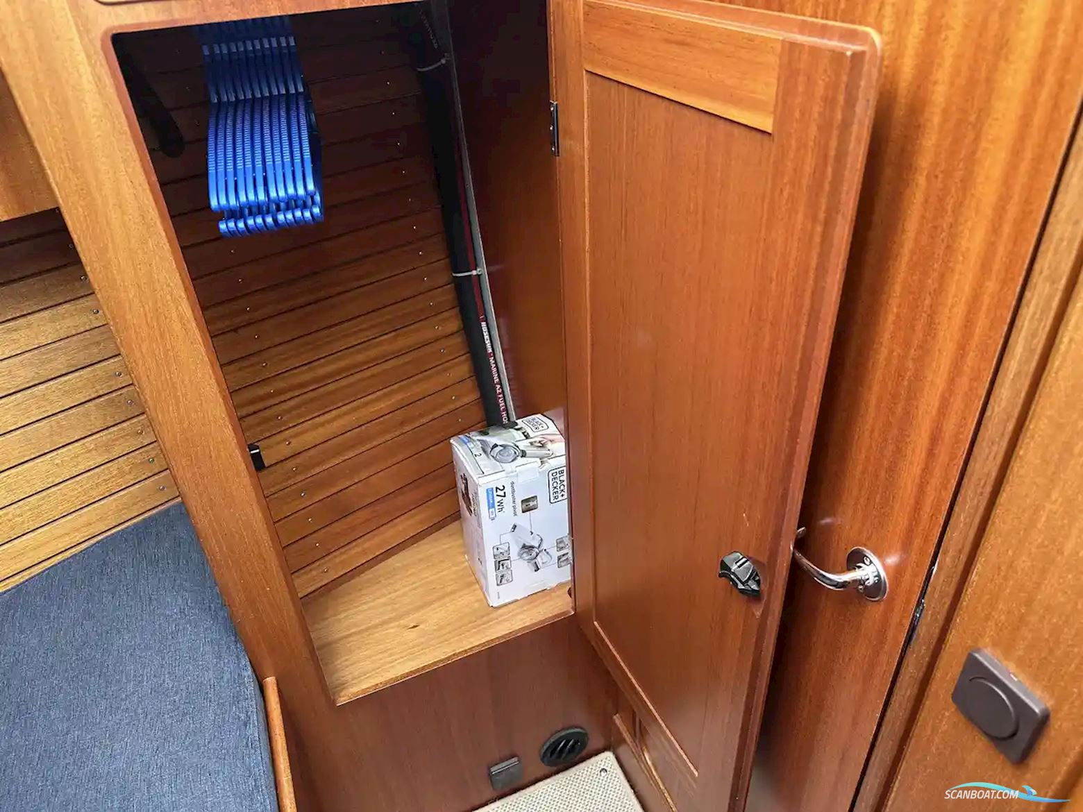 Hallberg-rassy 342