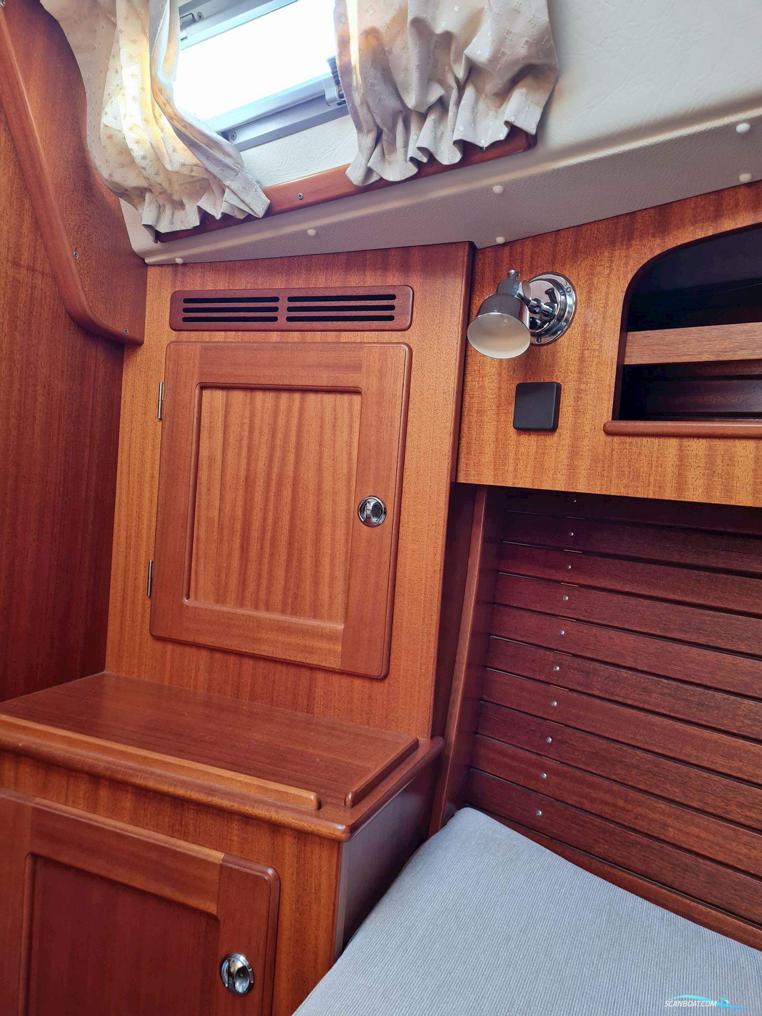 Hallberg-Rassy 342