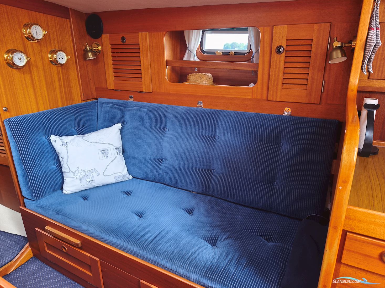 Hallberg Rassy 352 Sca.