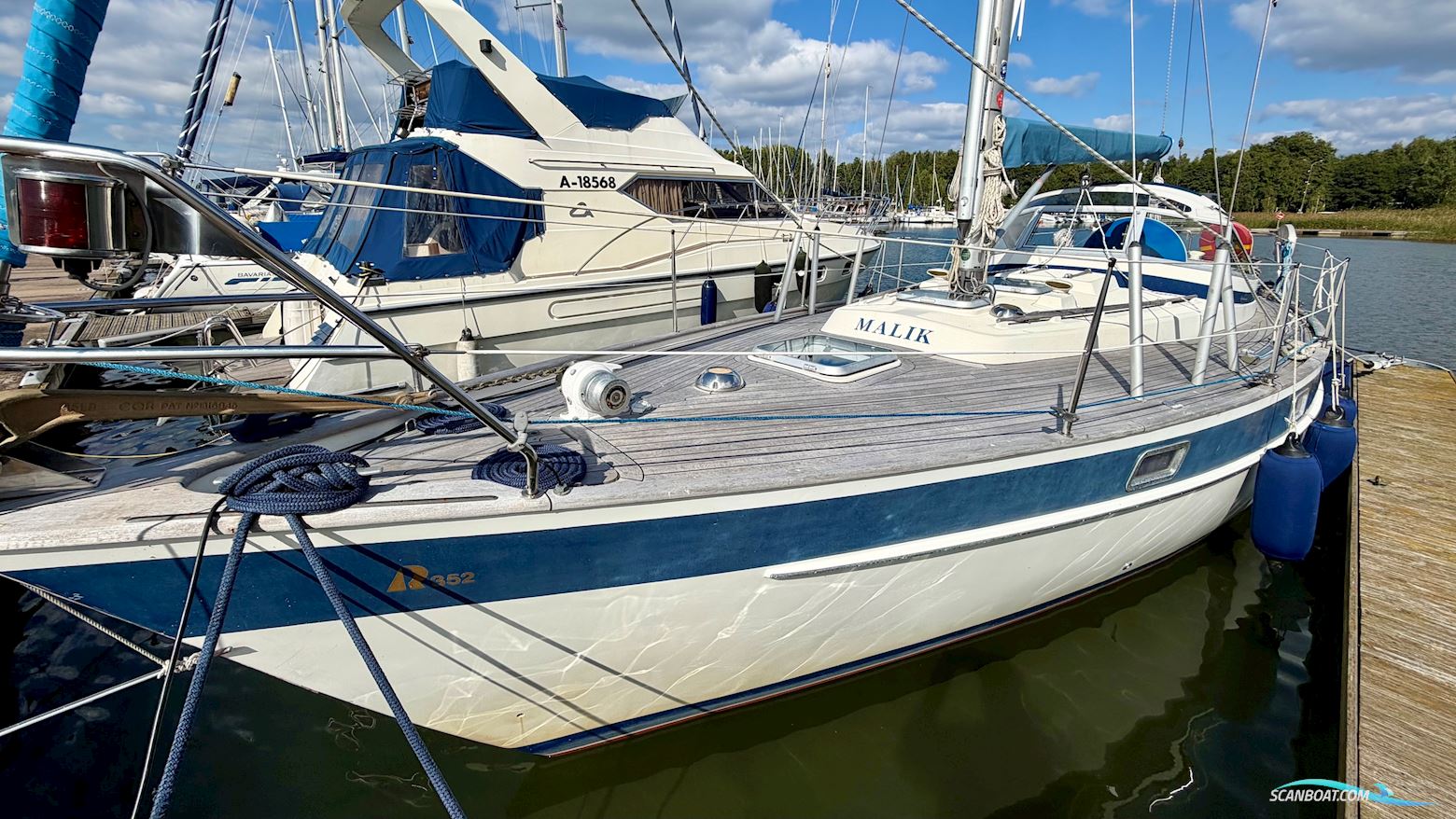 Hallberg-Rassy 352 Scandinavia