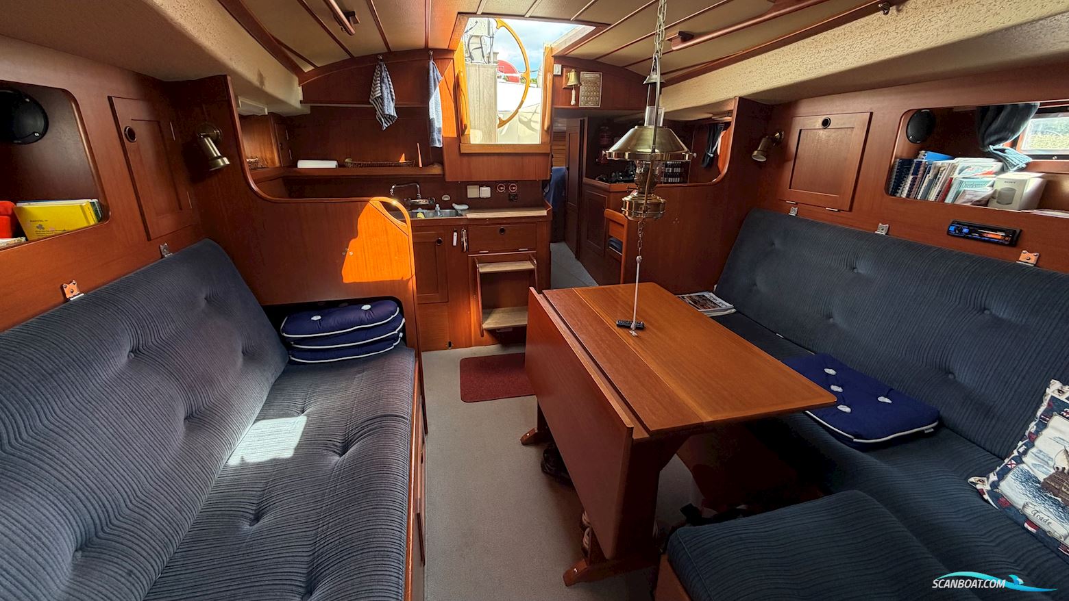 Hallberg-Rassy 352 Scandinavia