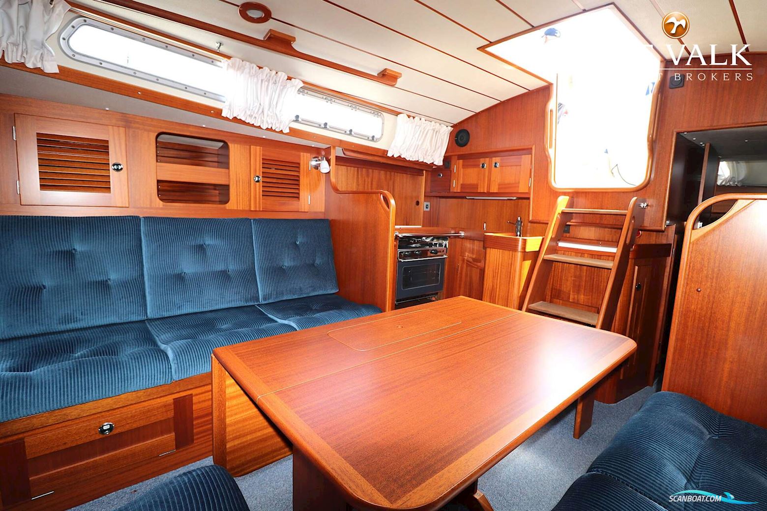 Hallberg Rassy 36