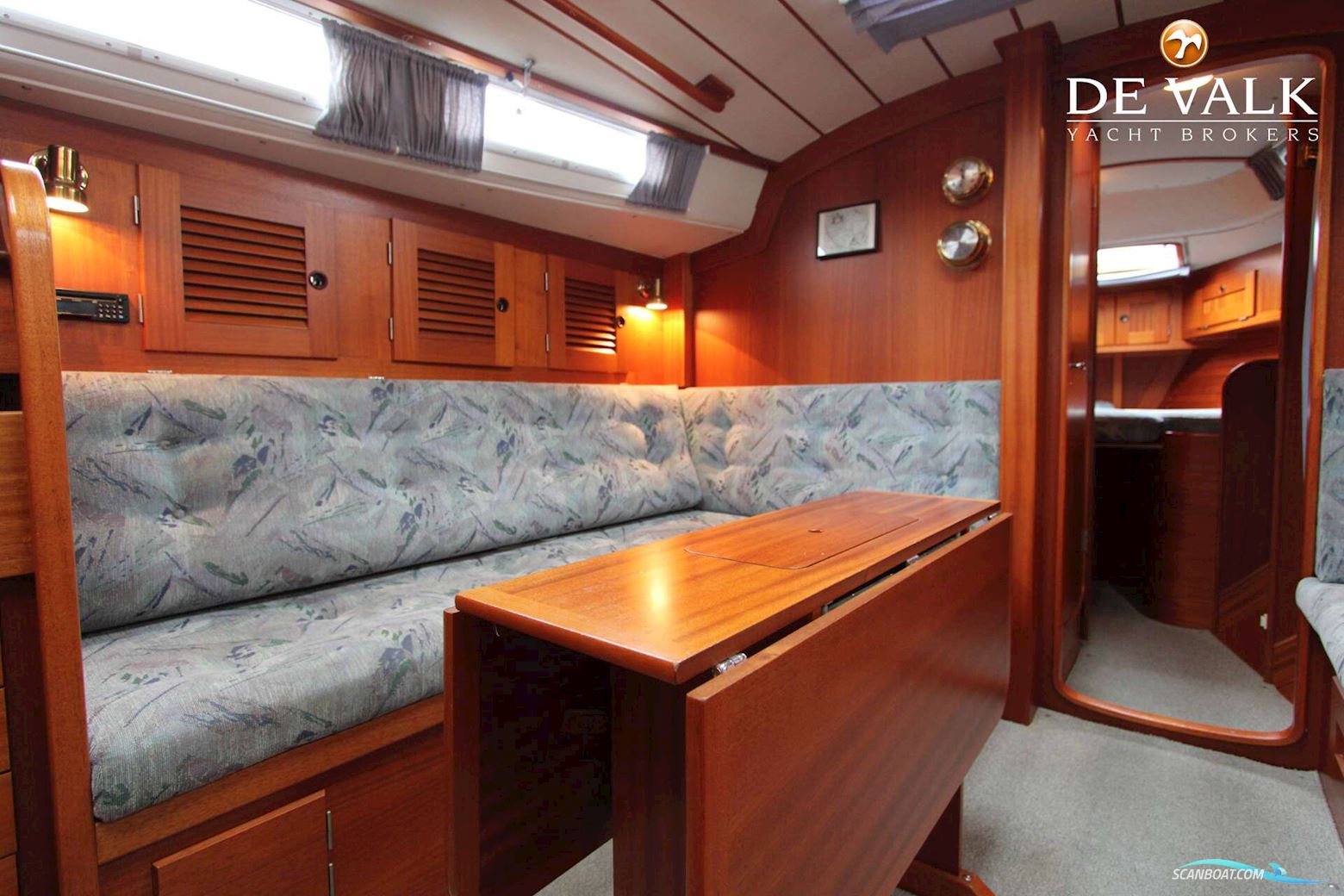 Hallberg Rassy 36