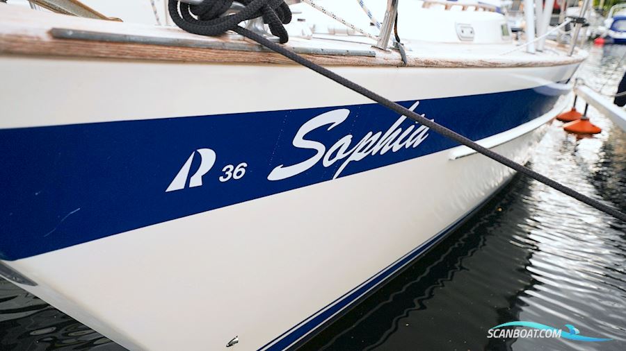 Hallberg-Rassy 36