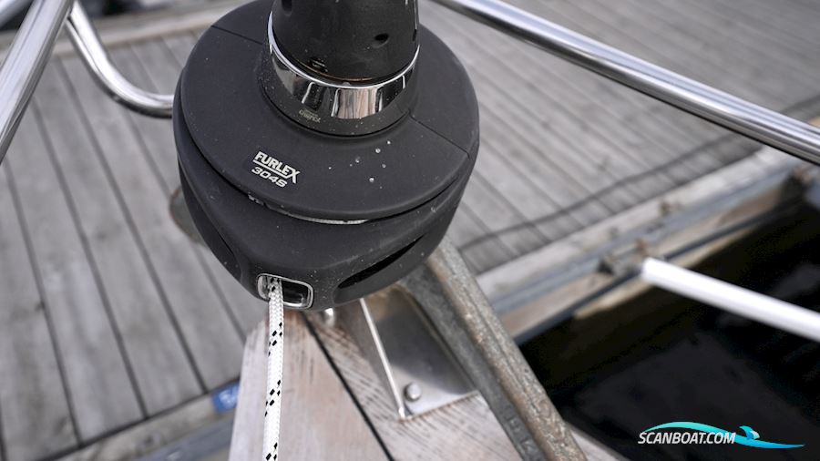 Hallberg-Rassy 36