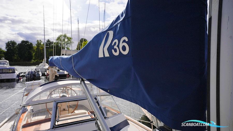 Hallberg-Rassy 36