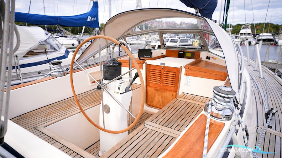 Hallberg-Rassy 36