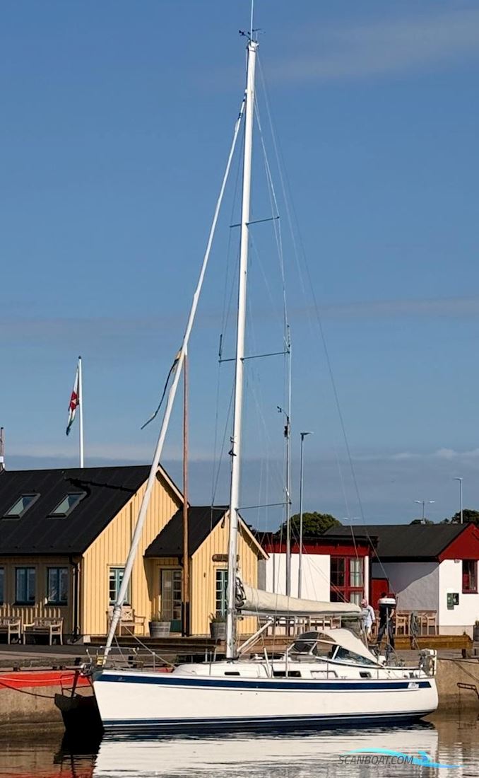 Hallberg-Rassy 372