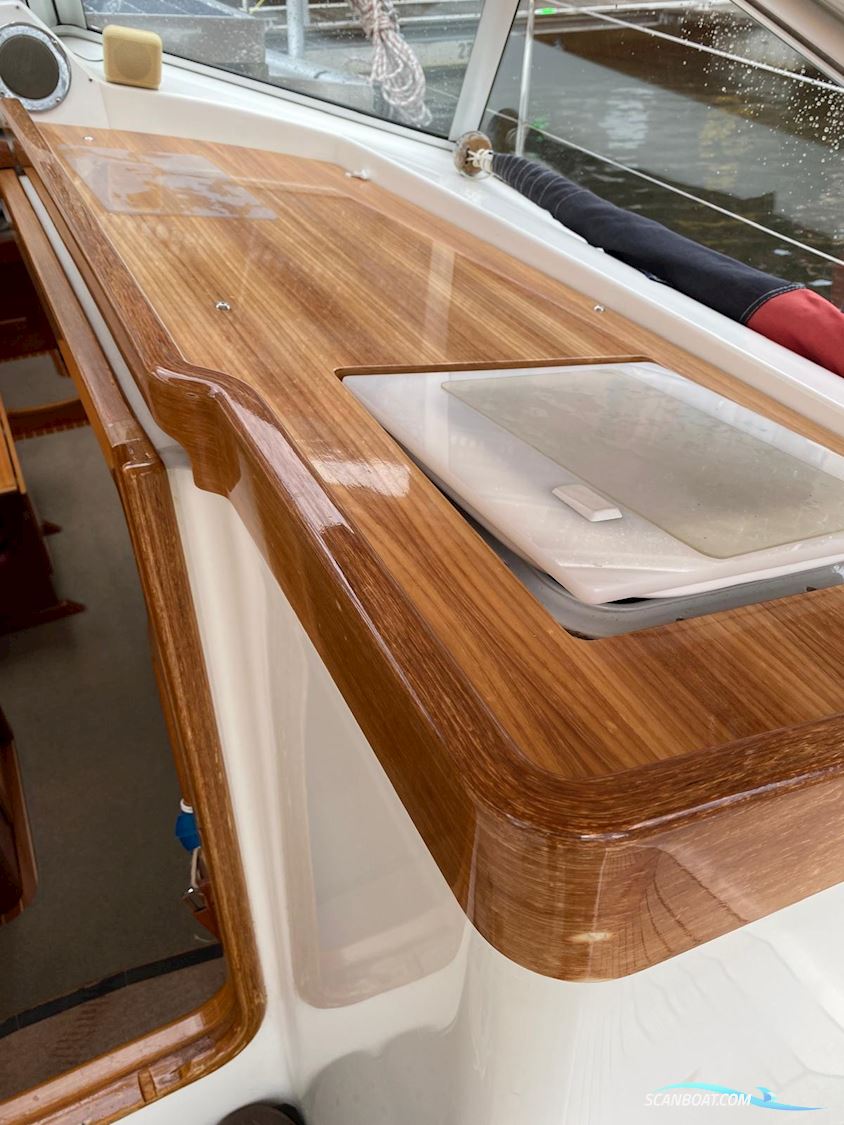 Hallberg-Rassy 372
