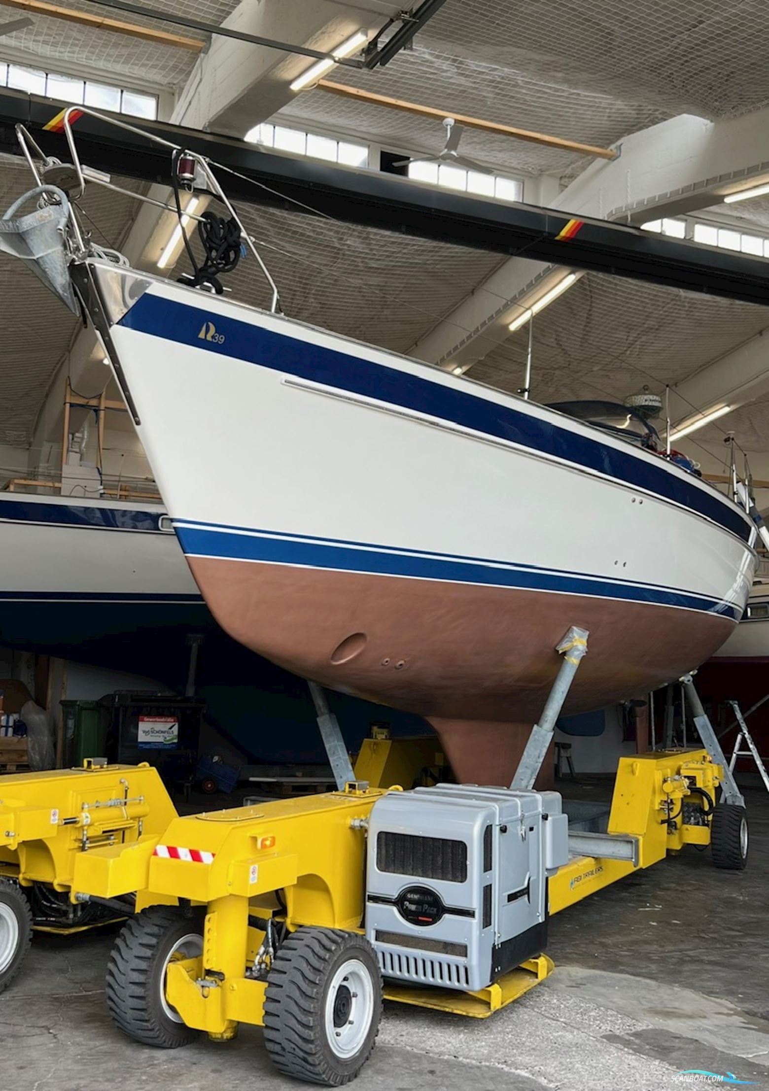 Hallberg-Rassy 39 Mk II