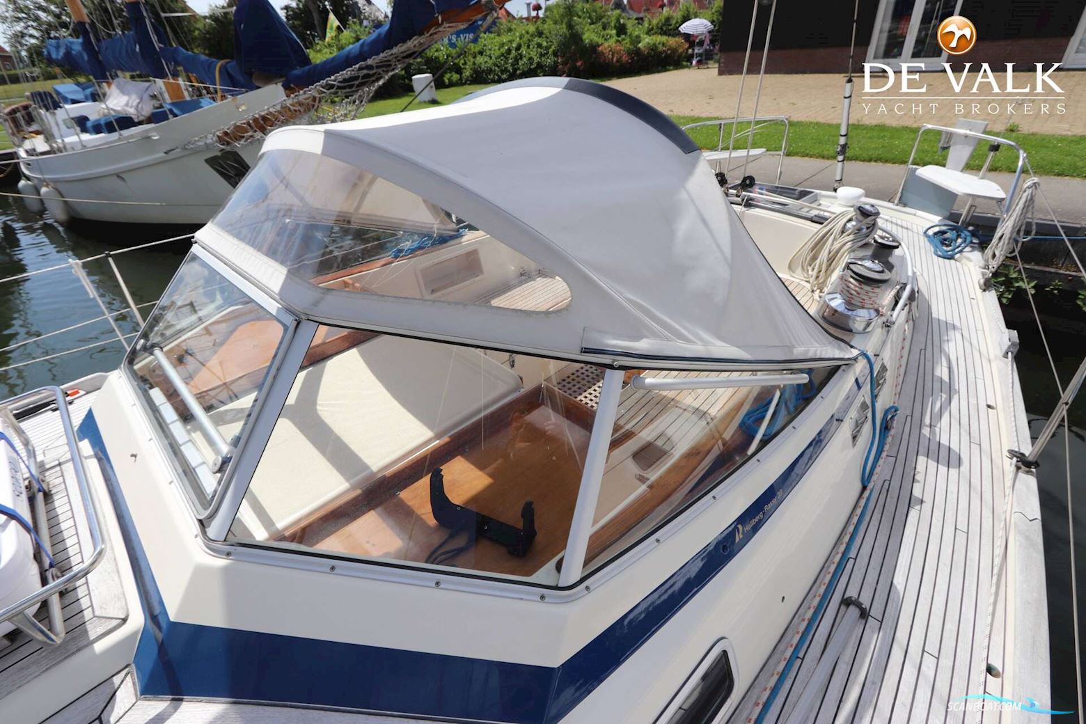 Hallberg Rassy 39
