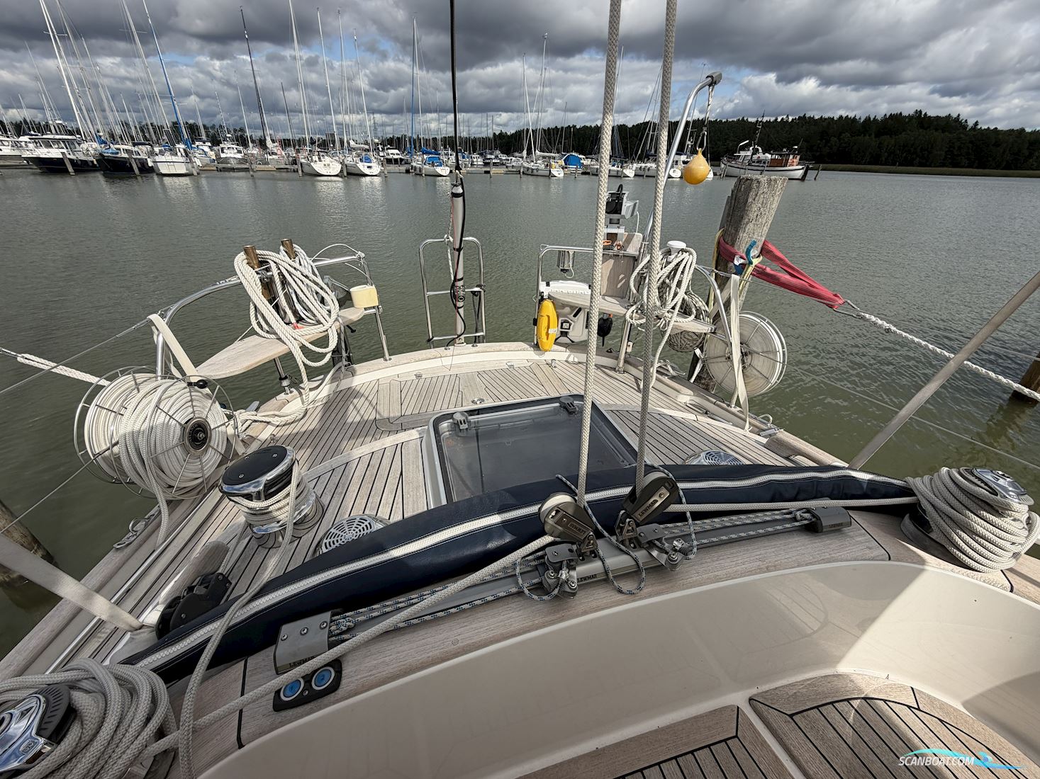 Hallberg-Rassy 39
