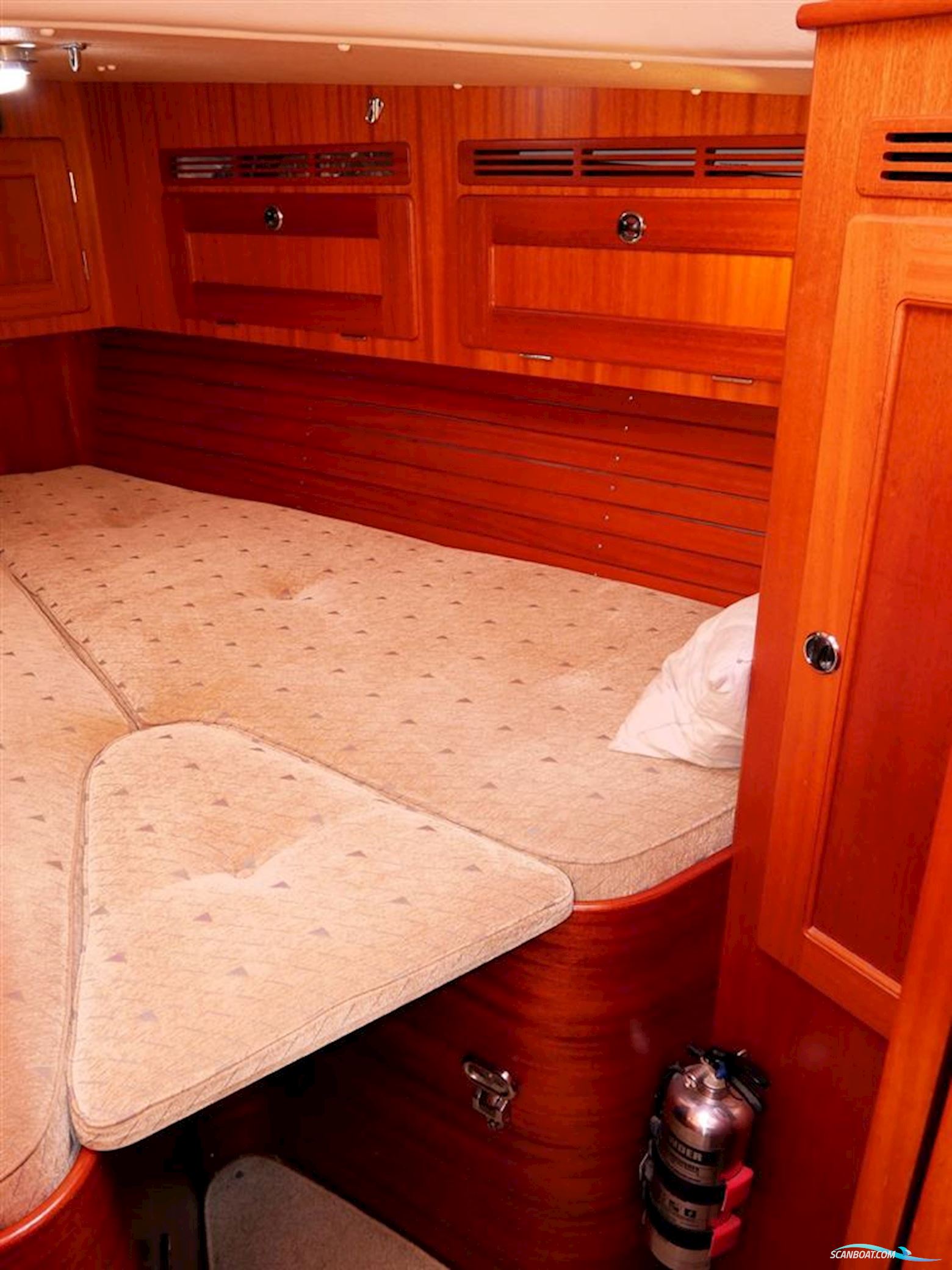 Hallberg Rassy 40 MK1