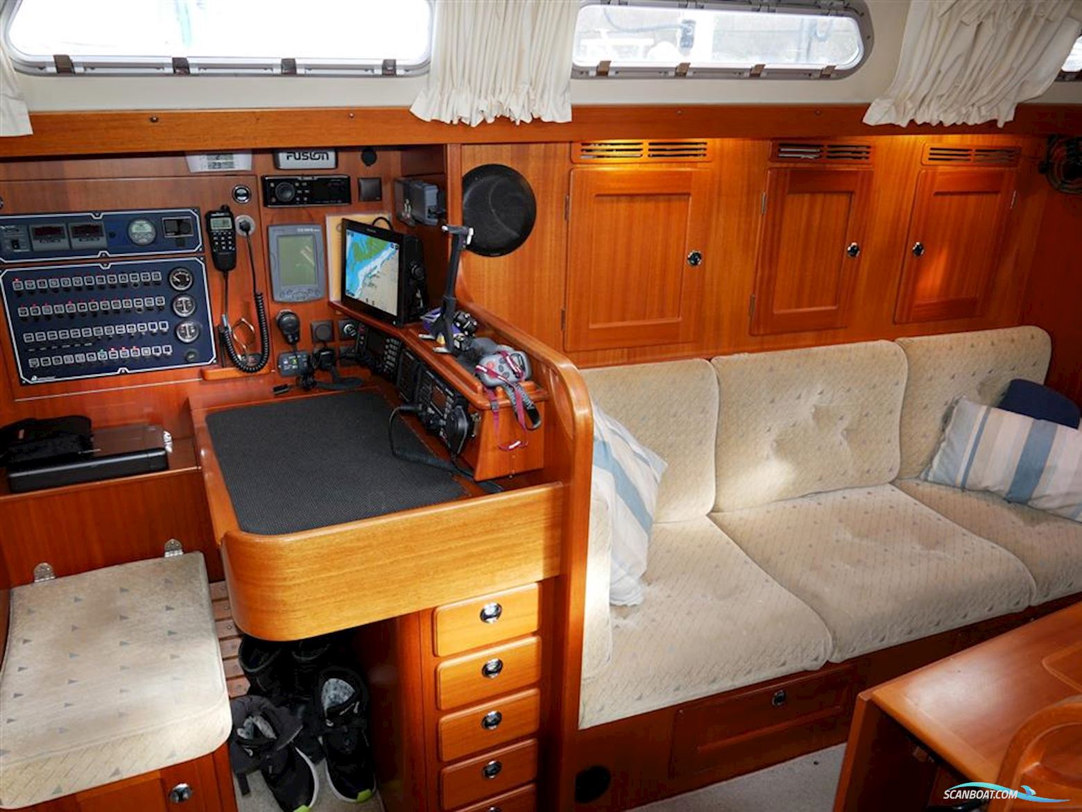 Hallberg Rassy 40 MK1