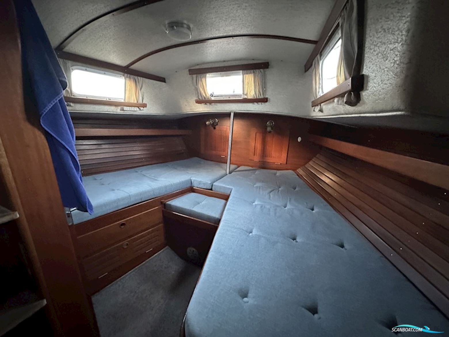 Hallberg-Rassy 41 Ketch