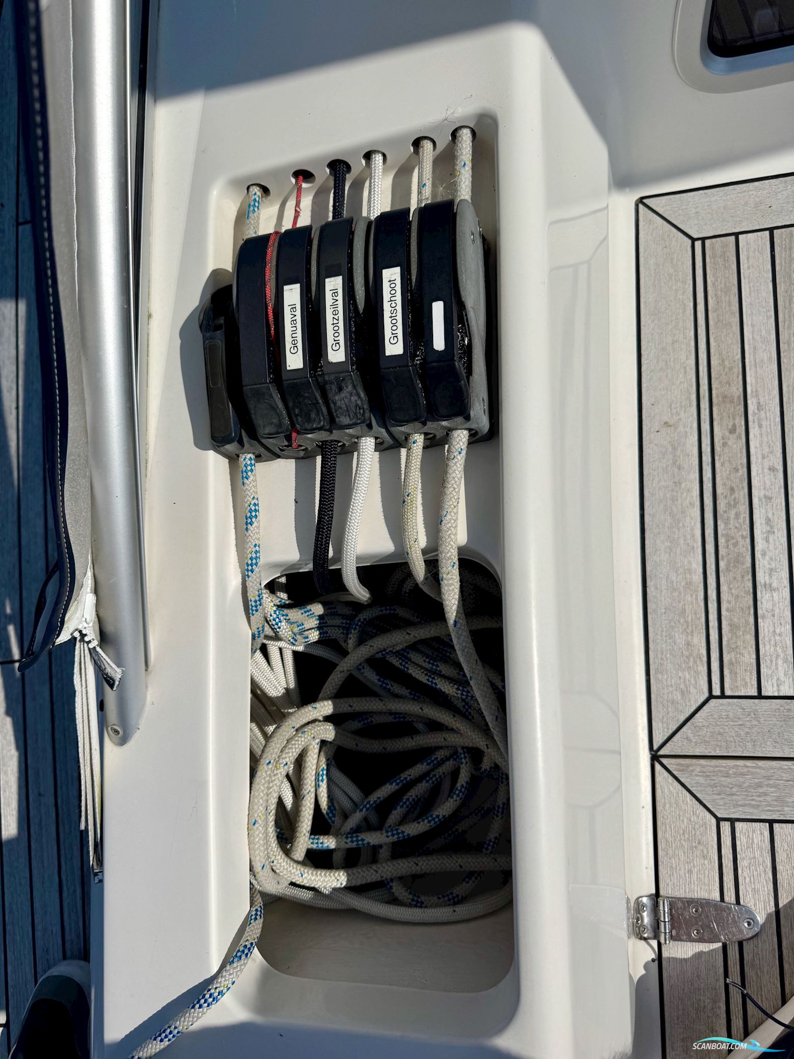 Hallberg-Rassy 412