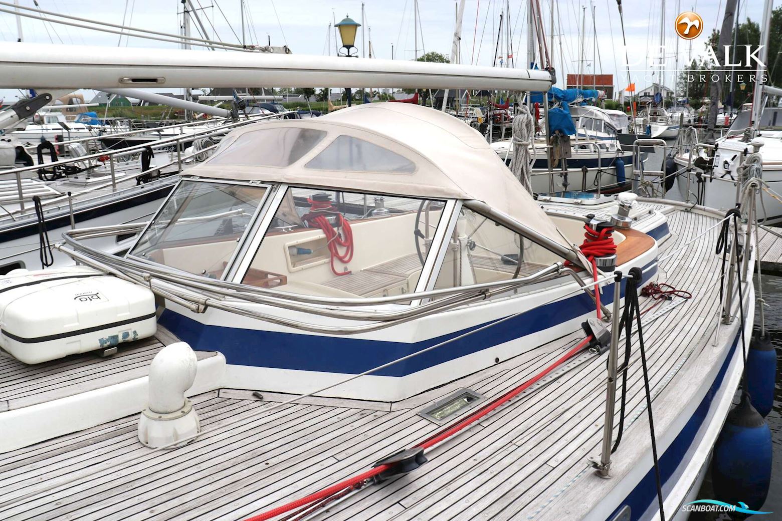 Hallberg Rassy 42 E