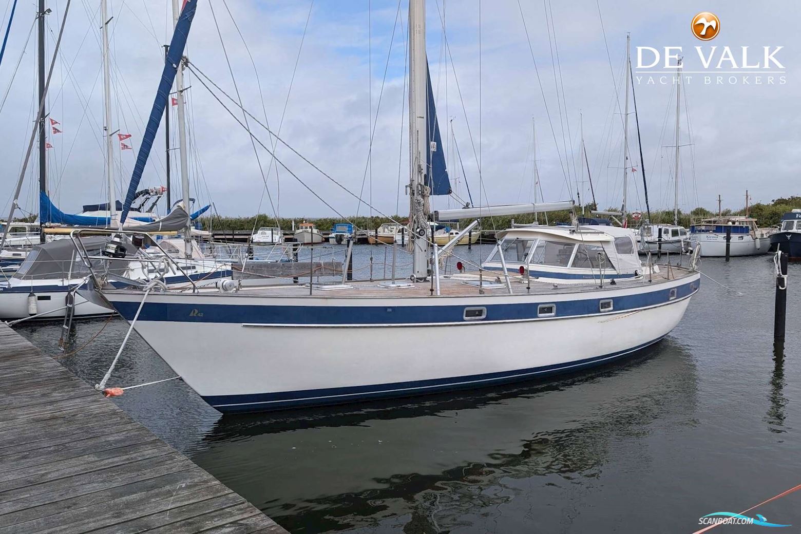 Hallberg Rassy 42 E