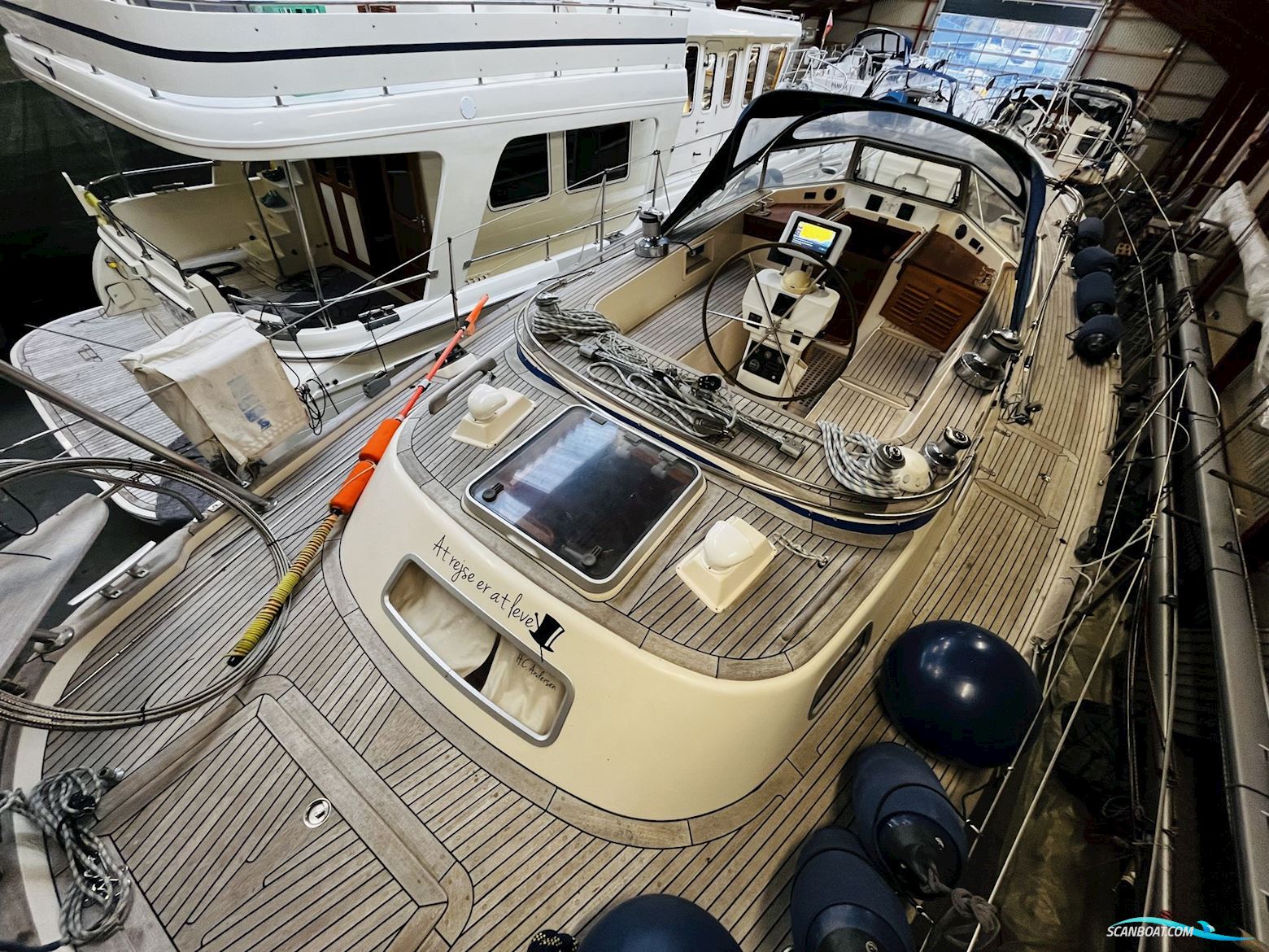 Hallberg-Rassy 42 F MkII