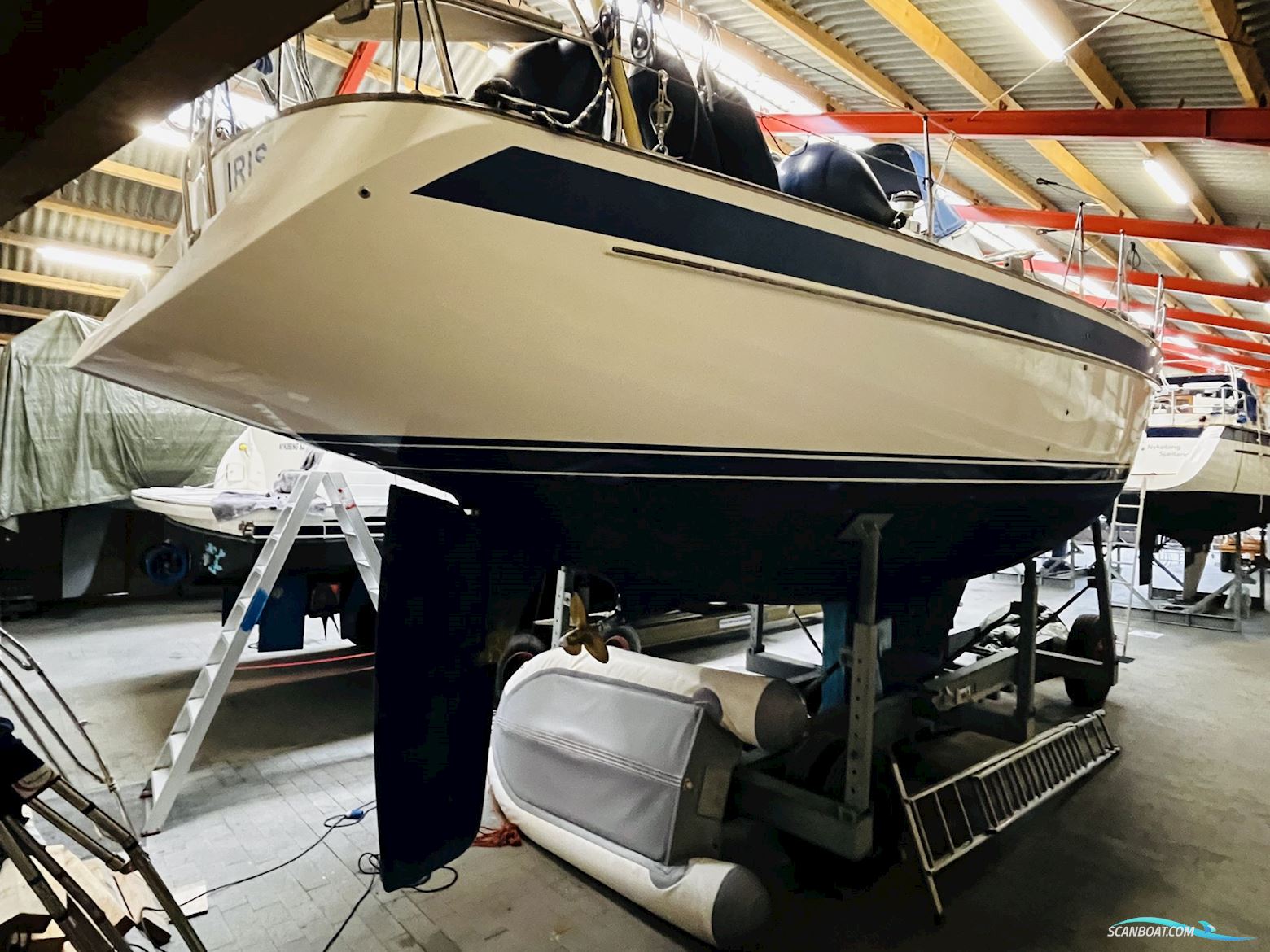 Hallberg-Rassy 42 F MkII