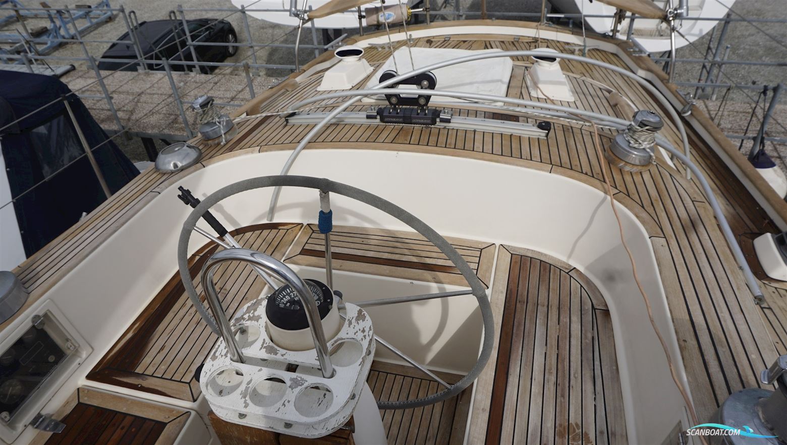 Hallberg Rassy 42 F