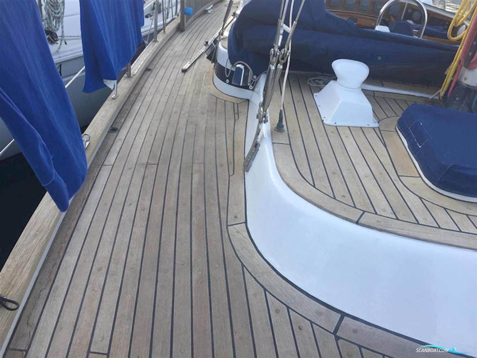 Hallberg-rassy 42 KETCH