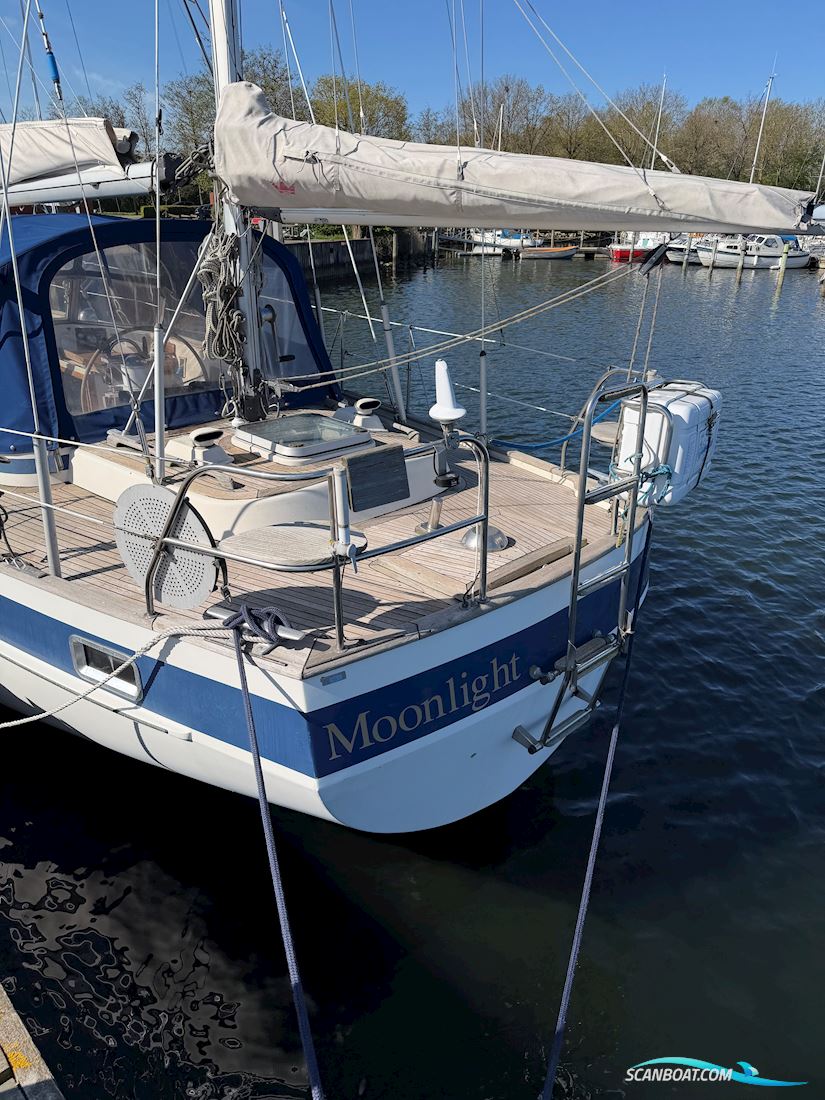 Hallberg-Rassy 42