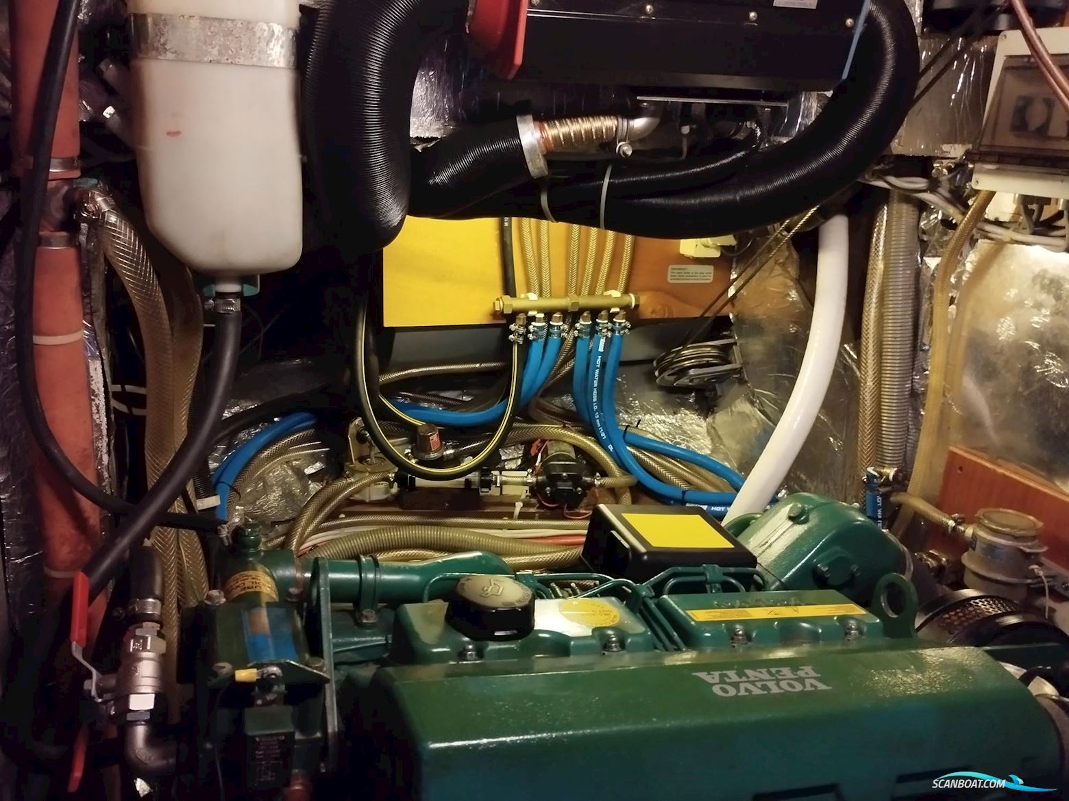Hallberg-Rassy 42E