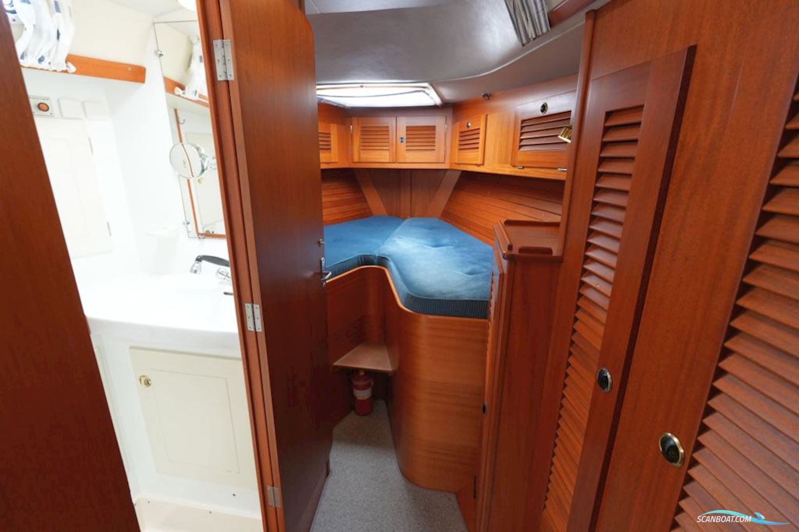 Hallberg-rassy 42F MK II