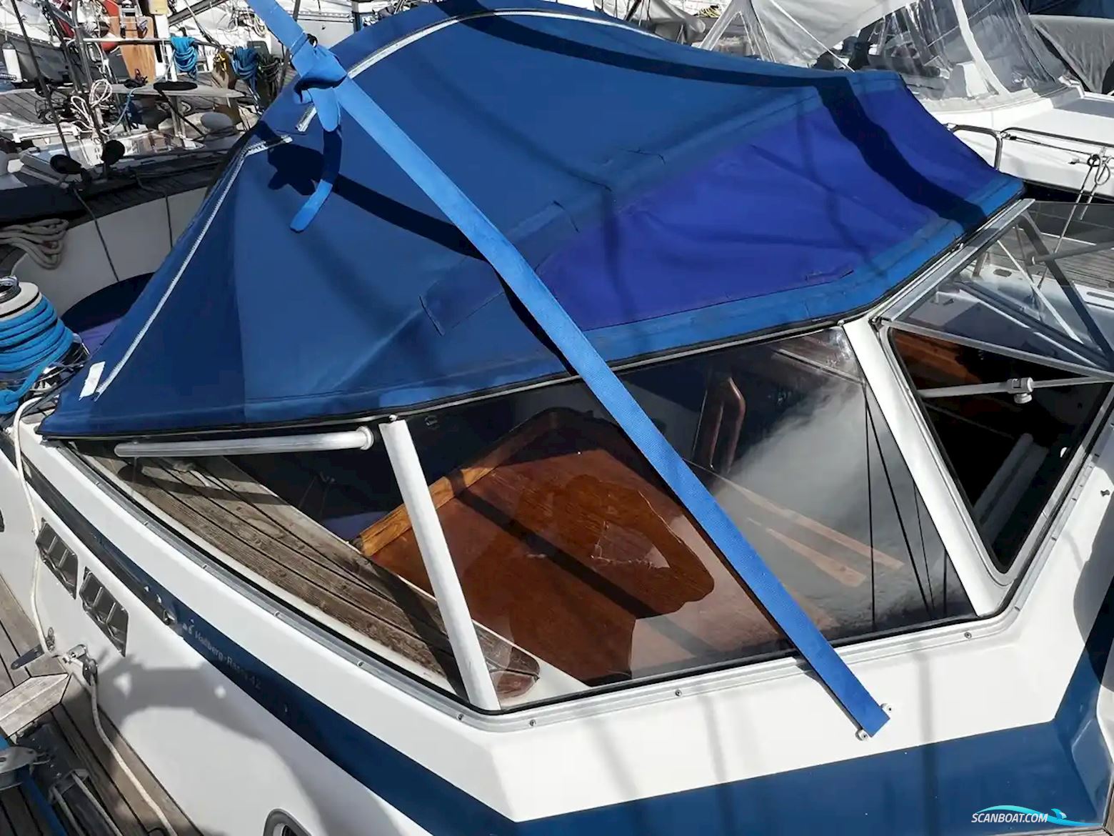Hallberg-rassy 42F MK II