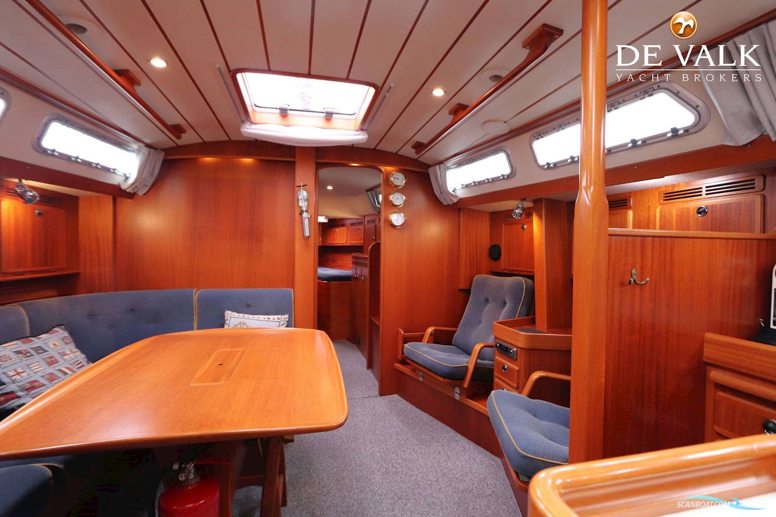 Hallberg Rassy 43 MK I