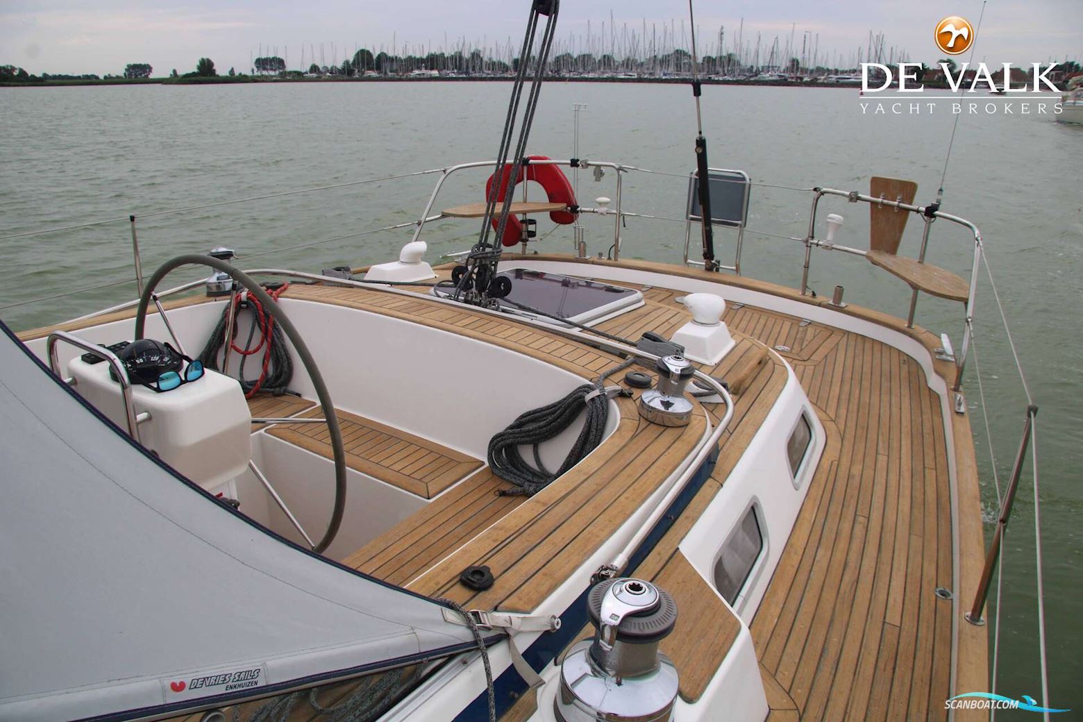 Hallberg Rassy 43 MK I