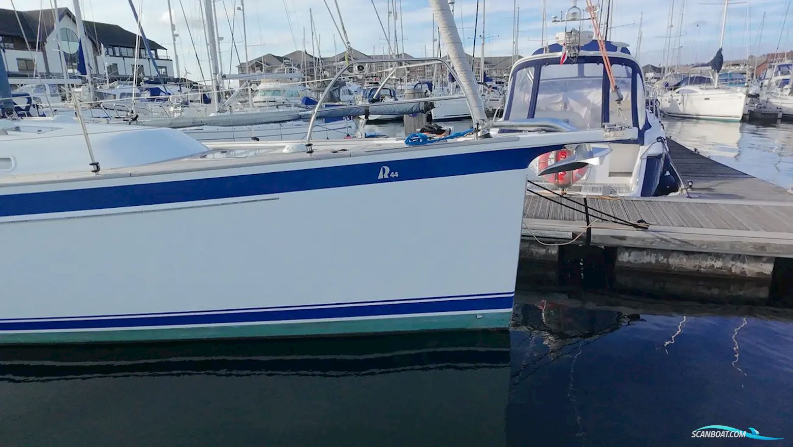 Hallberg-rassy 44