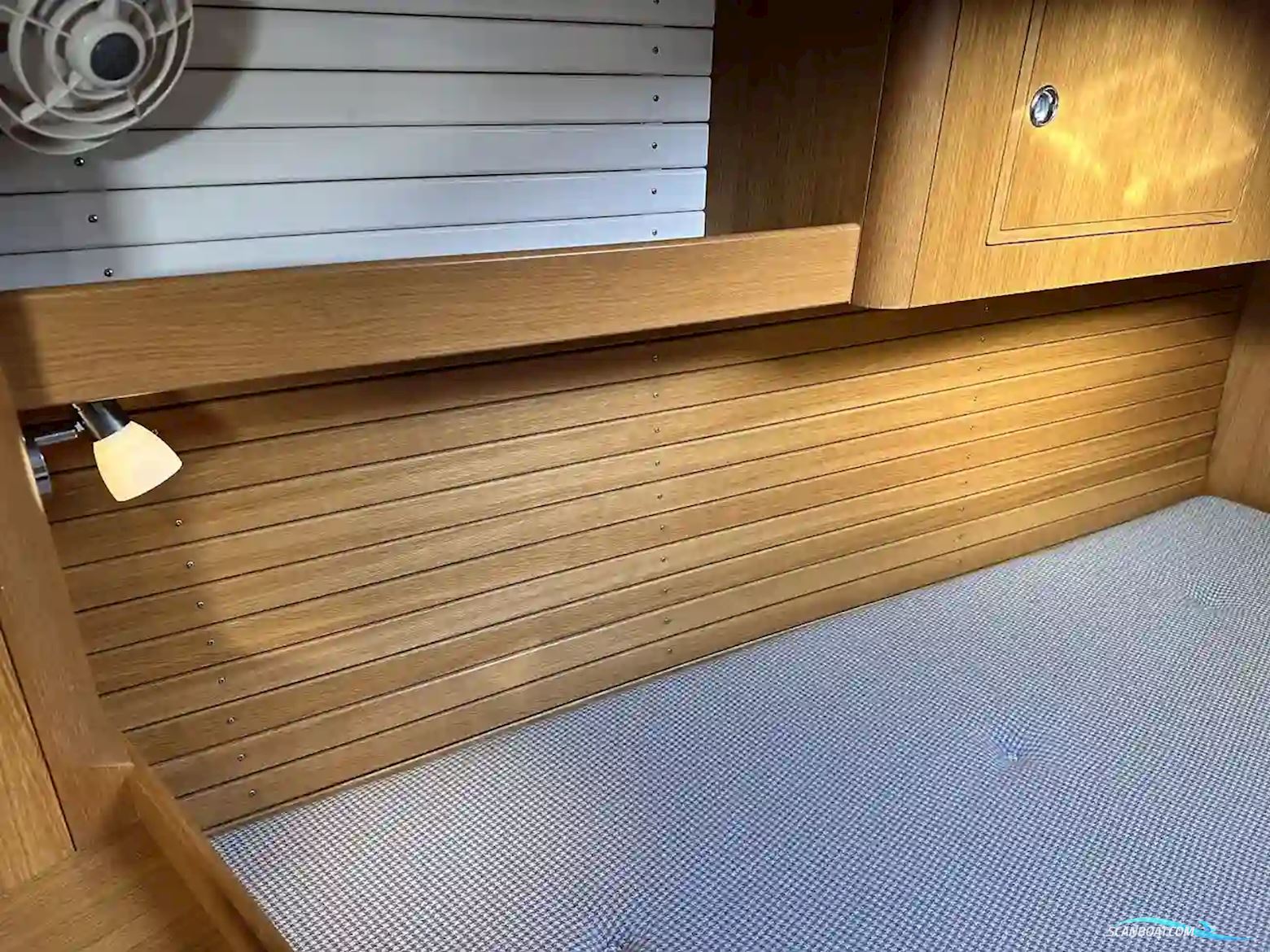 Hallberg-rassy 44