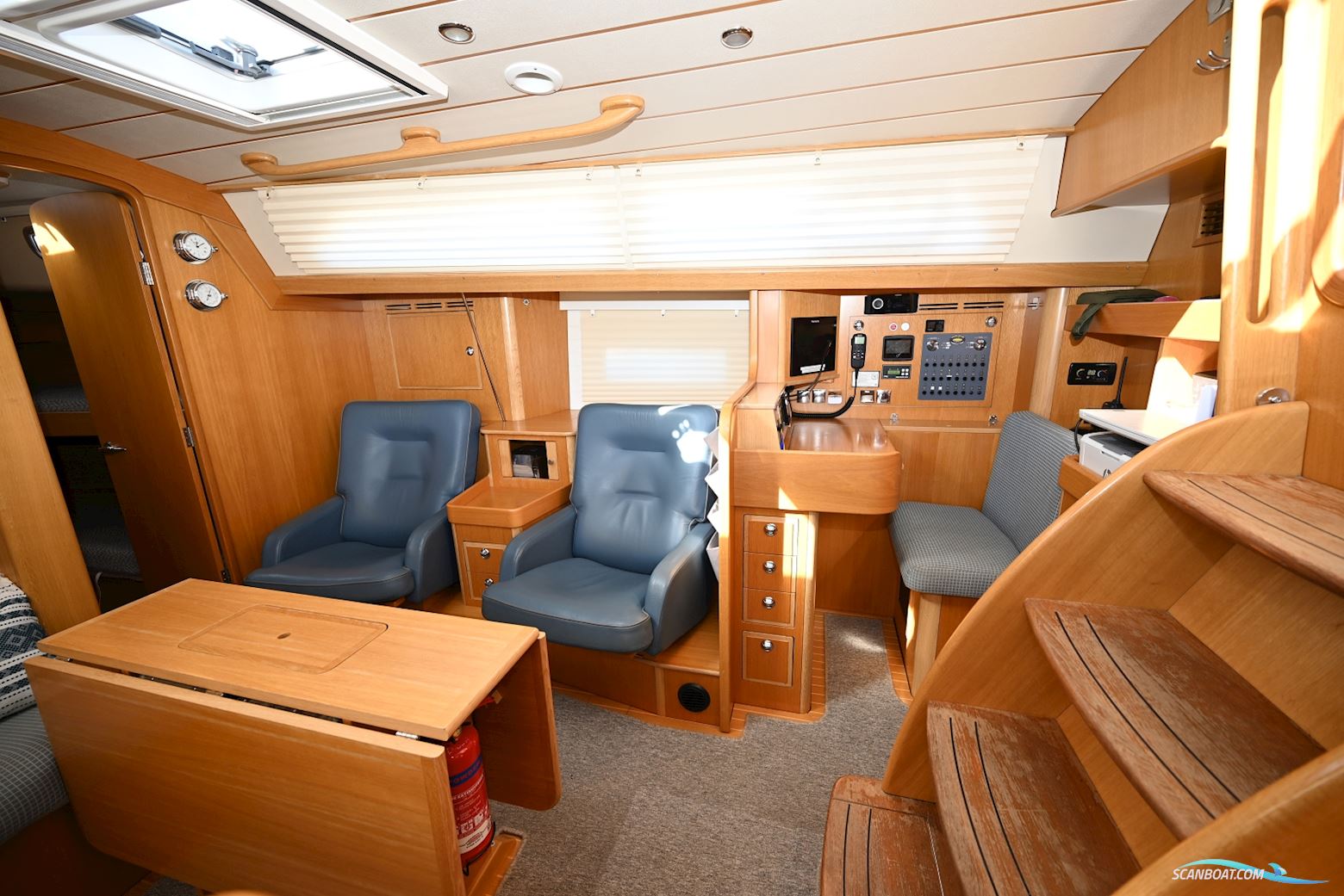 Hallberg Rassy 44