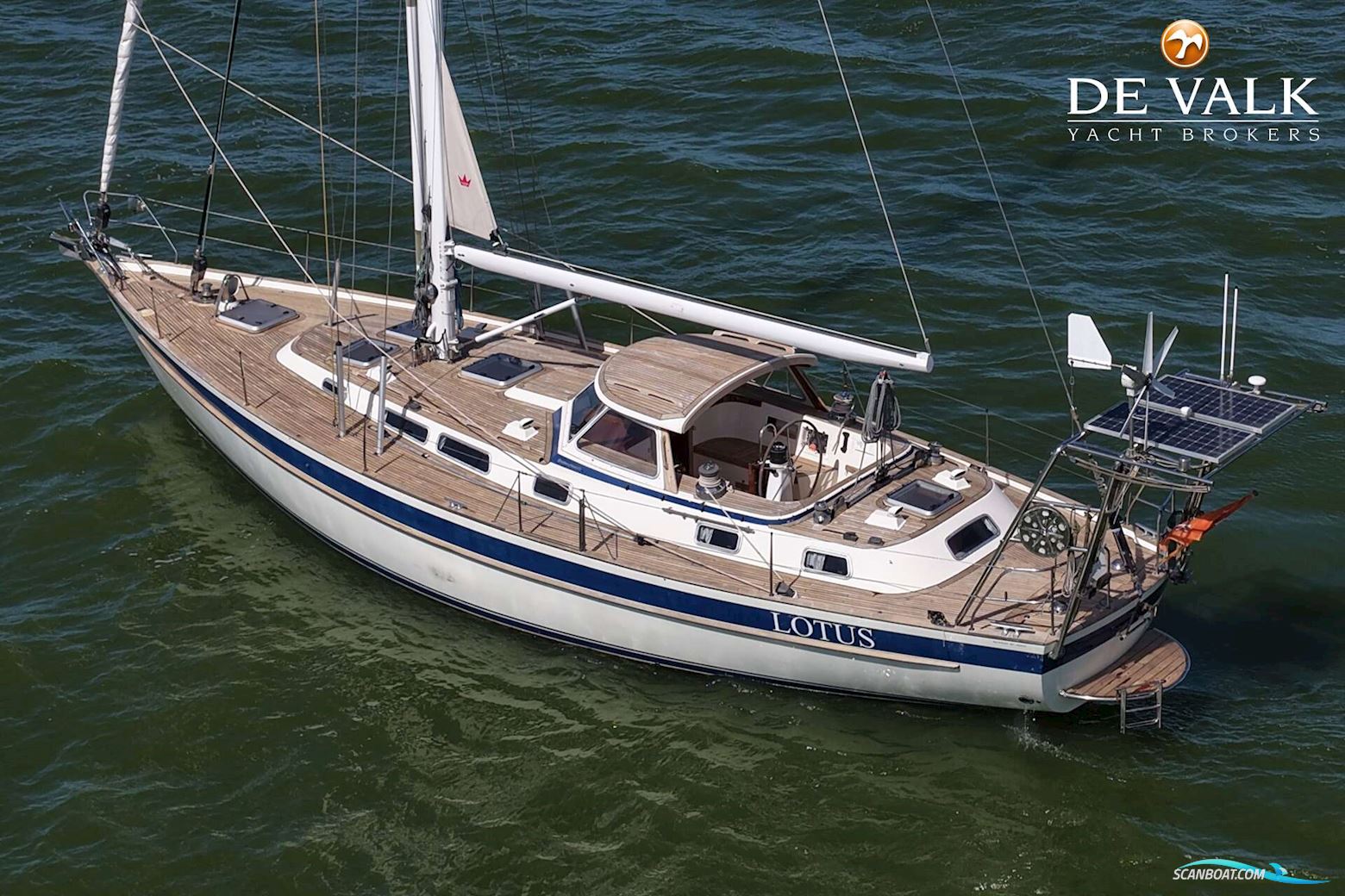 Hallberg Rassy 45