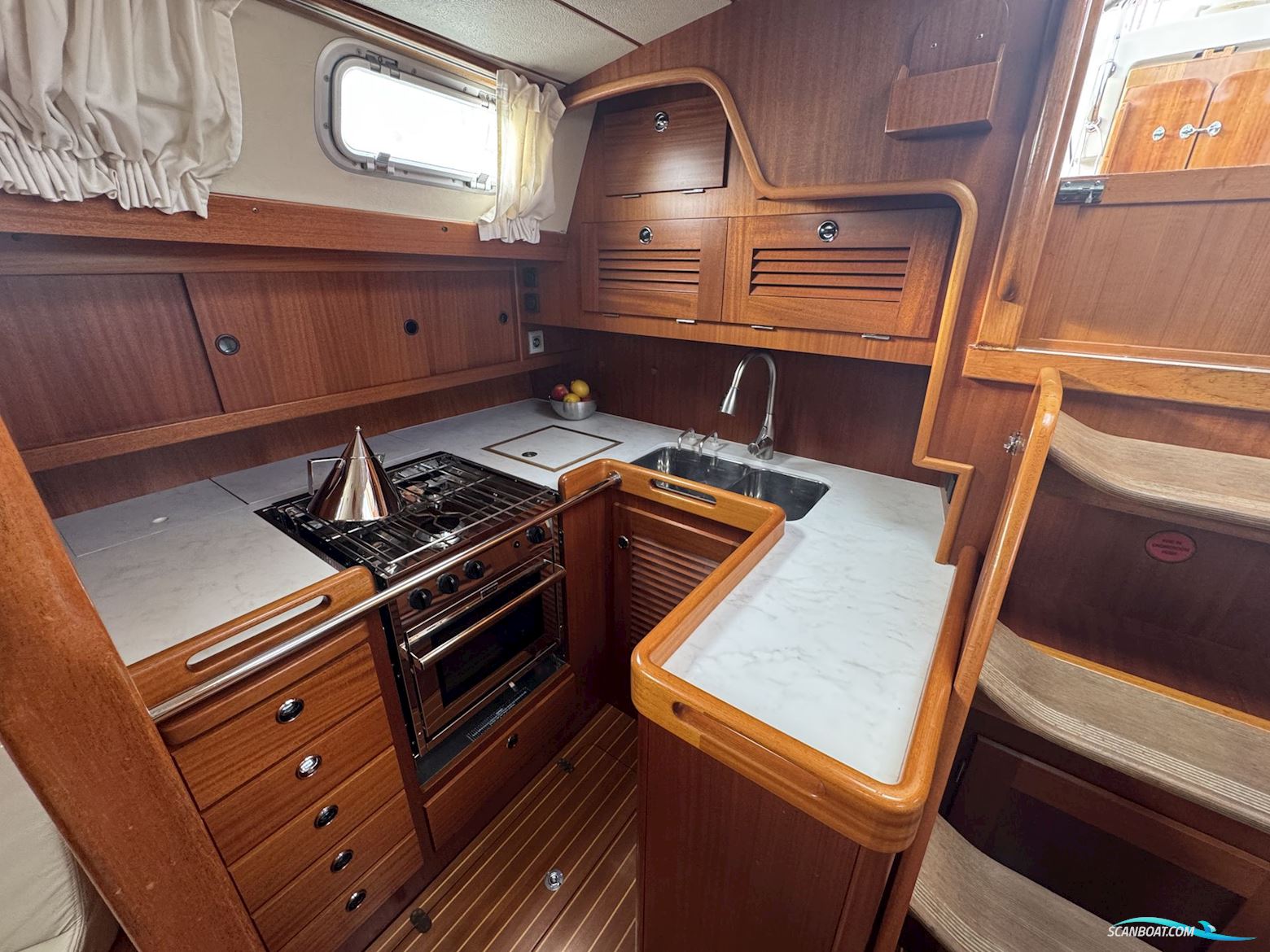 Hallberg-Rassy 46 – 2003 EU Vat Paid.