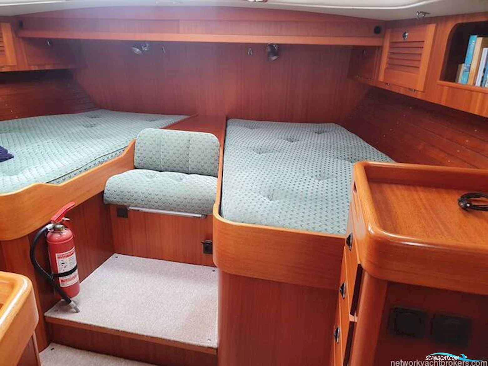 Hallberg Rassy 46