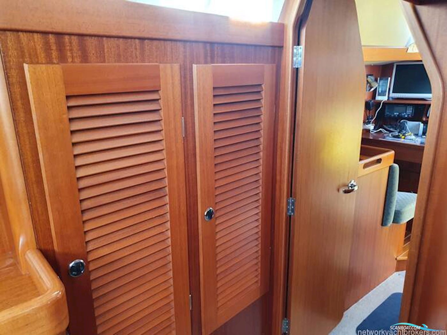 Hallberg Rassy 46